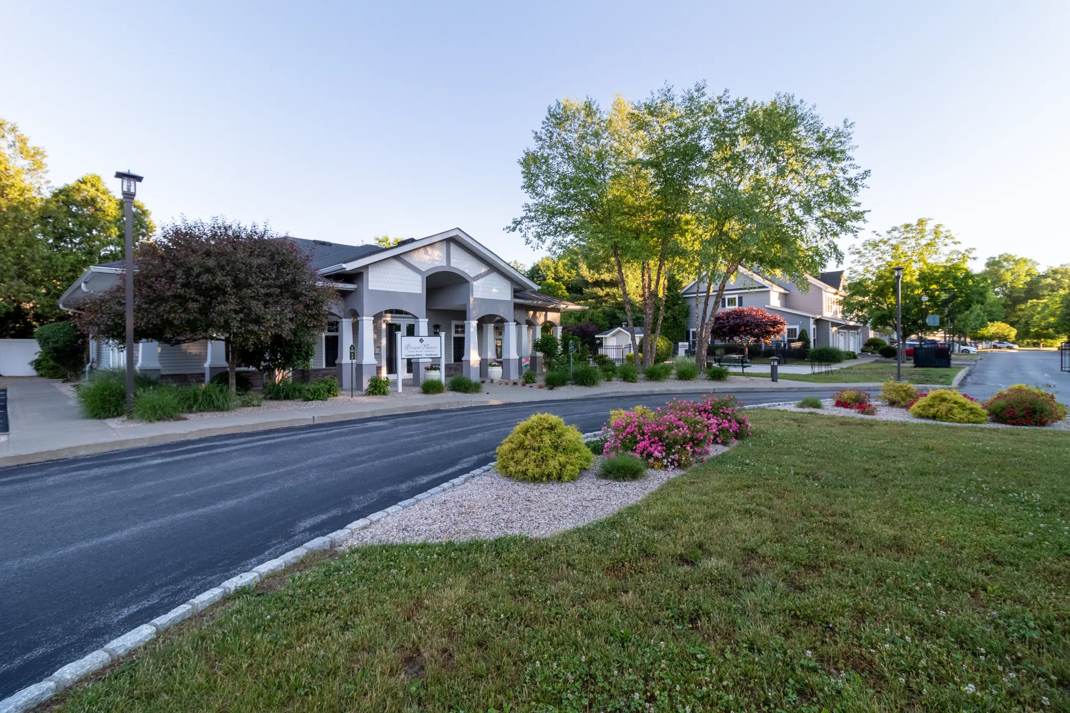 Brookside Meadows 10100 Brookside Rd Pleasant Valley, NY Apartments