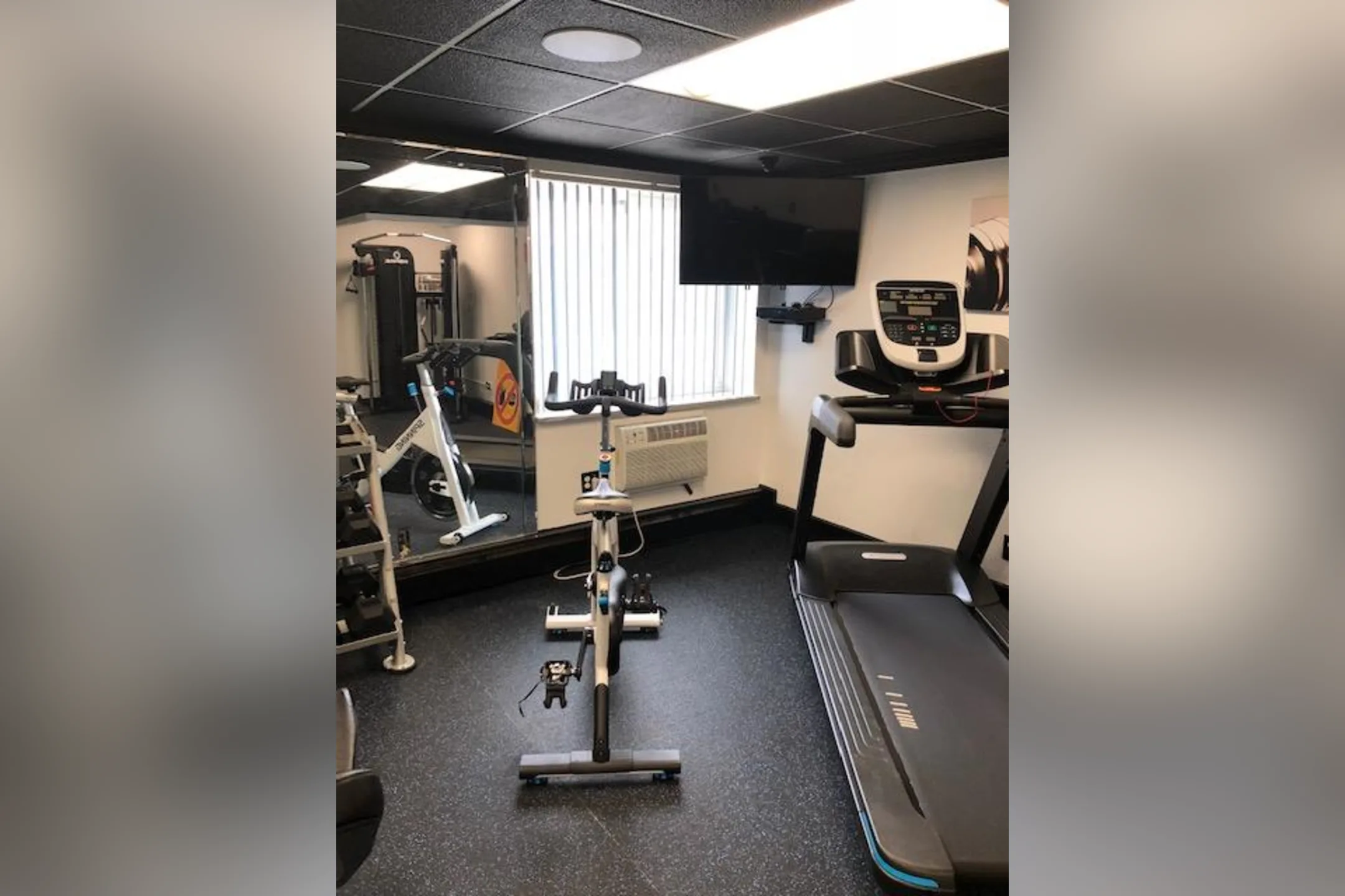 Fitness Weight Room - 1 OAK - Lakewood, OH