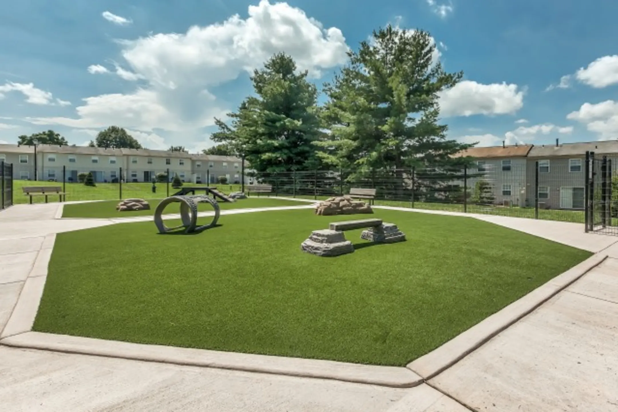 Lake Village Townhomes Apartments Severn, MD 21144