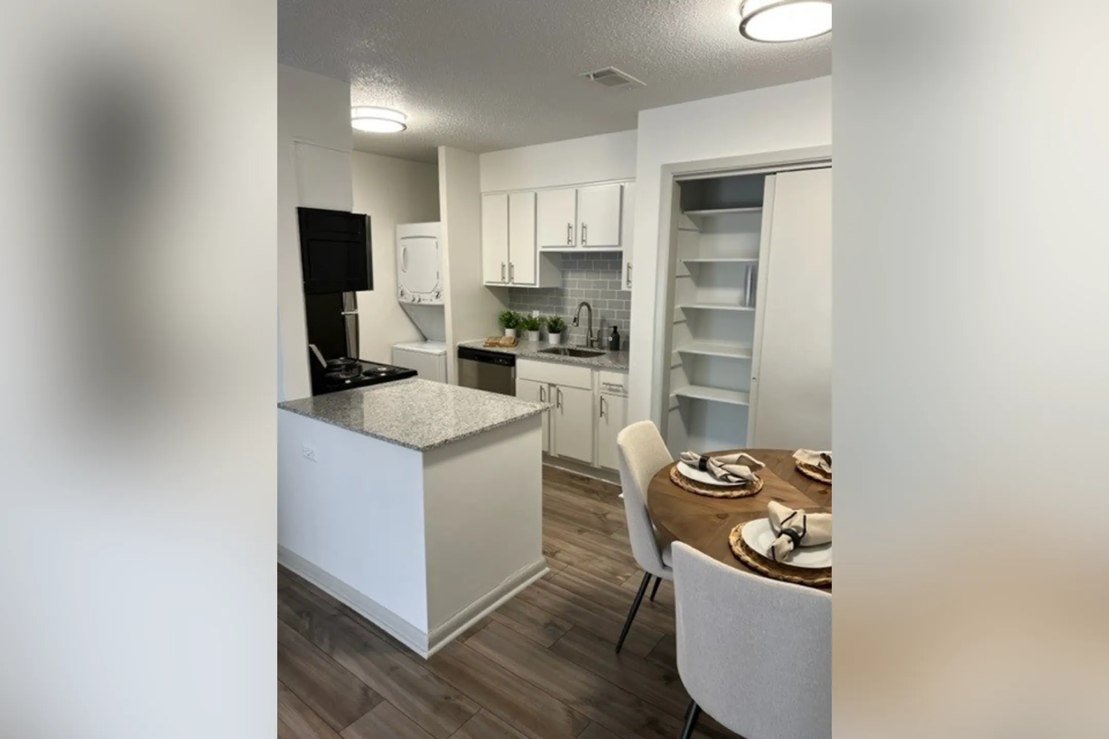 Kitchen - Brightwaters - Little Rock, AR
