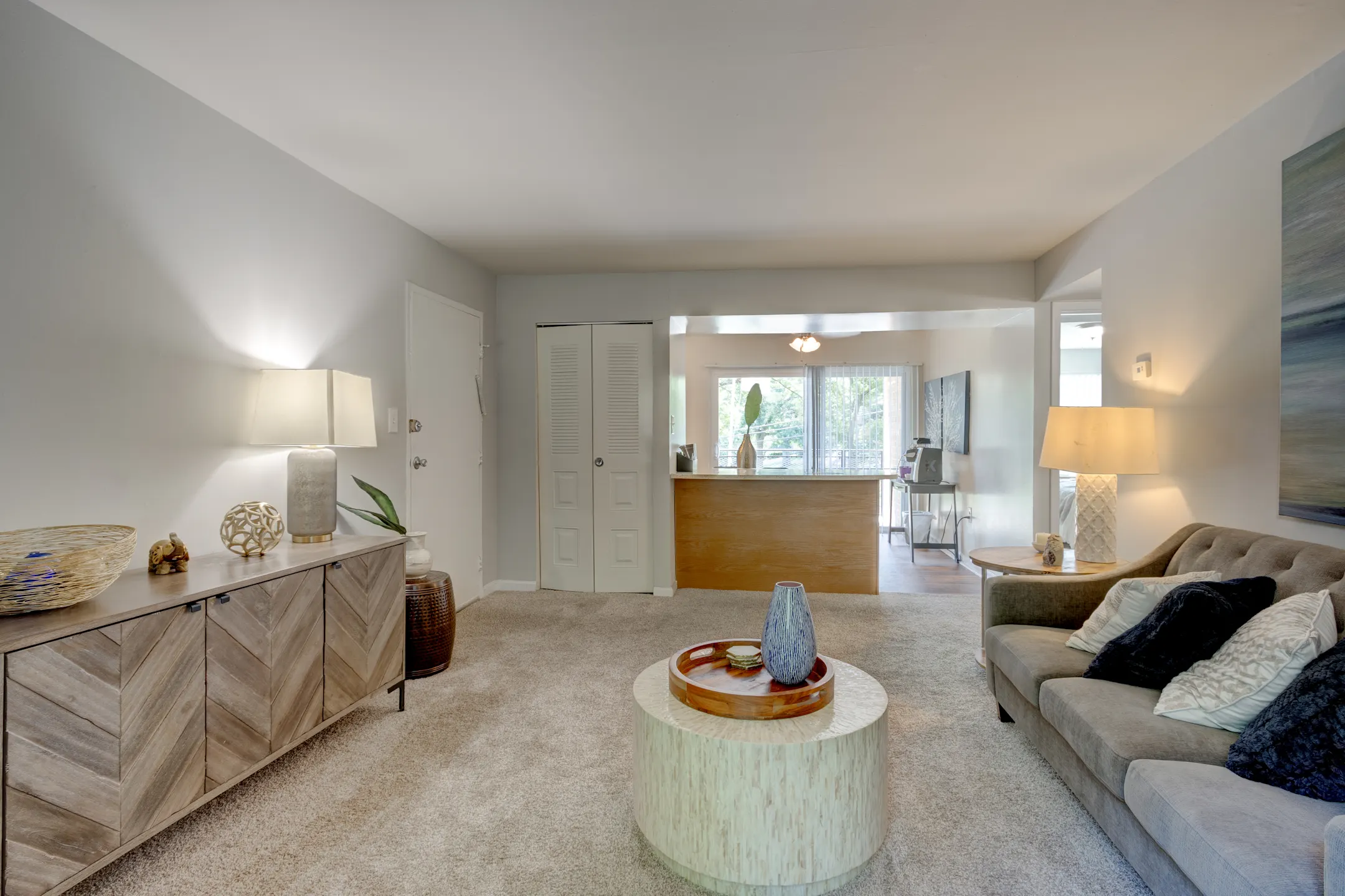 Living Room - OAKS AT OXON HILL - Oxon Hill, MD