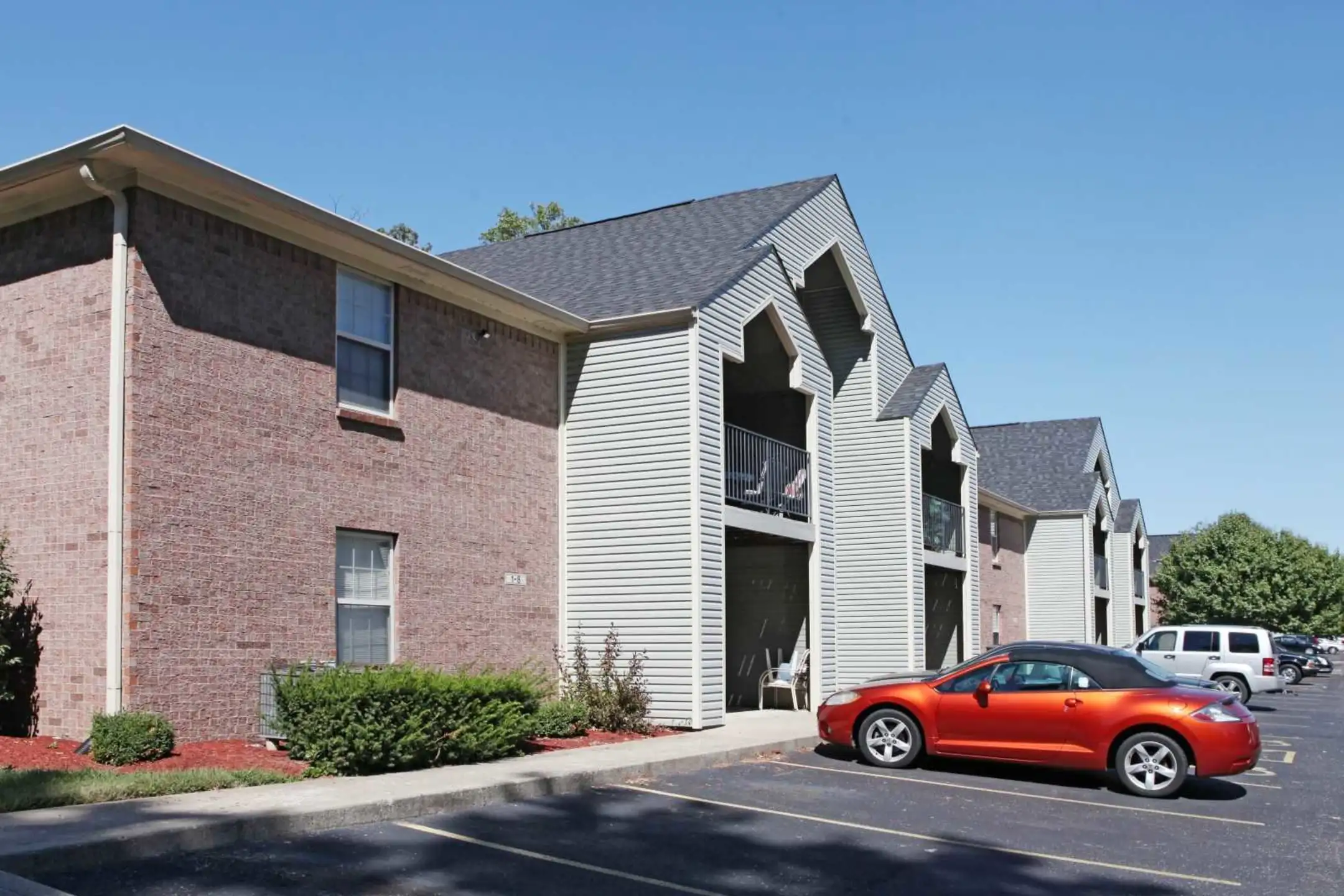 Building - Ashby Apartments - Sellersburg, IN