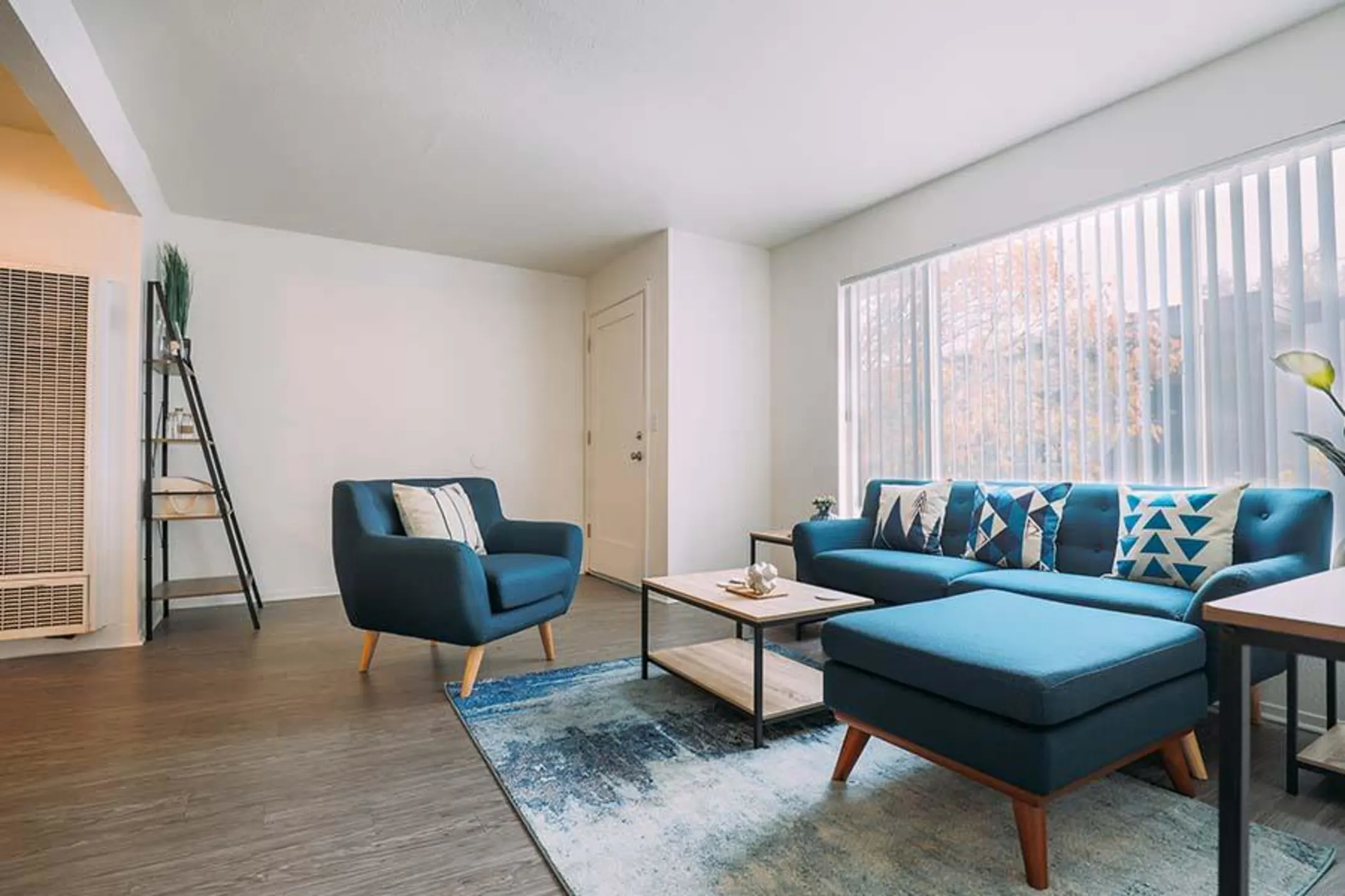 Living Room - Waterstone Terrace Apartments - Benicia, CA