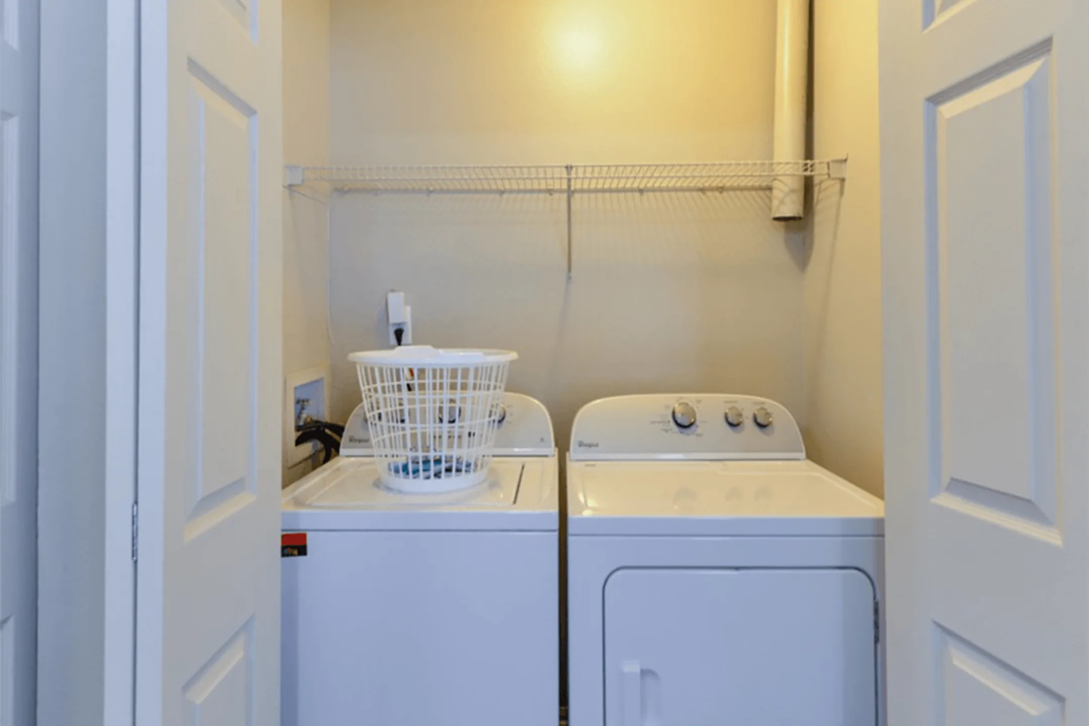 Pointe South Townhomes Apartments Jonesboro, GA 30238