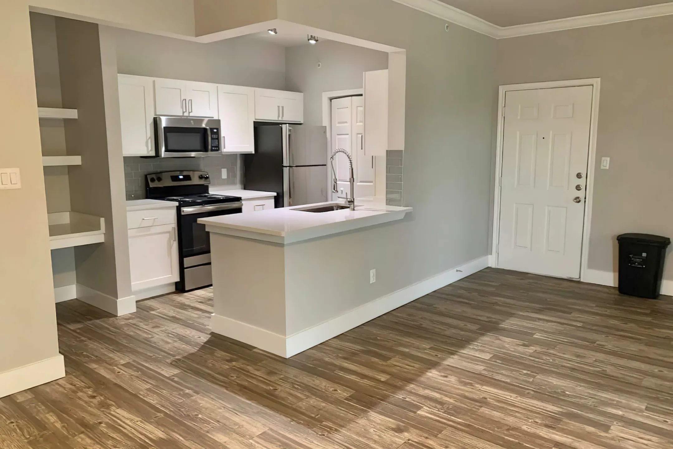 The Grayson at Baybrook Apartments 19100 Glenwest Dr Friendswood