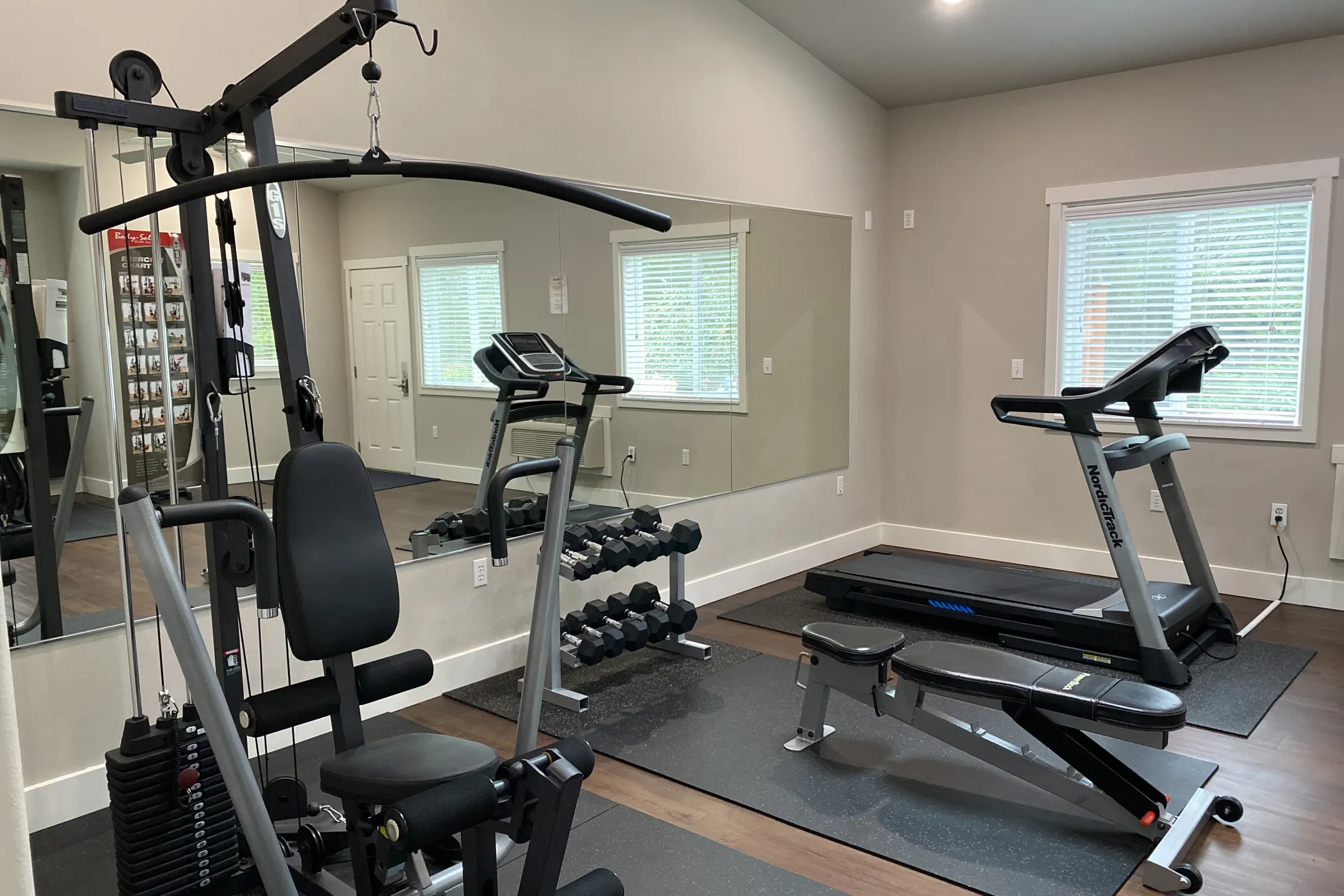 Fitness Weight Room - Nisqually Ridge Apartments - Lacey, WA