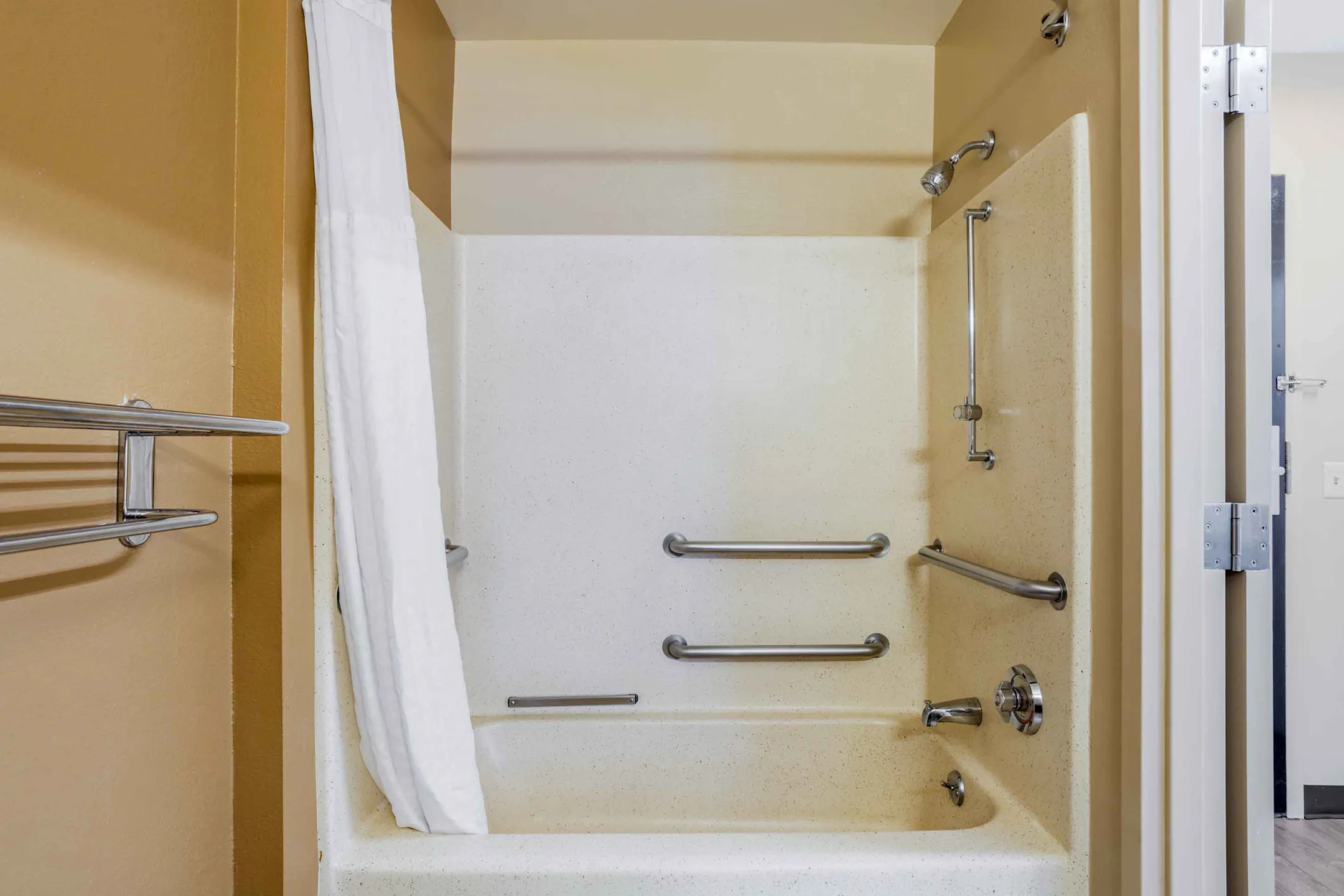Bathroom - Furnished Studio - White Plains - Elmsford - Elmsford, NY