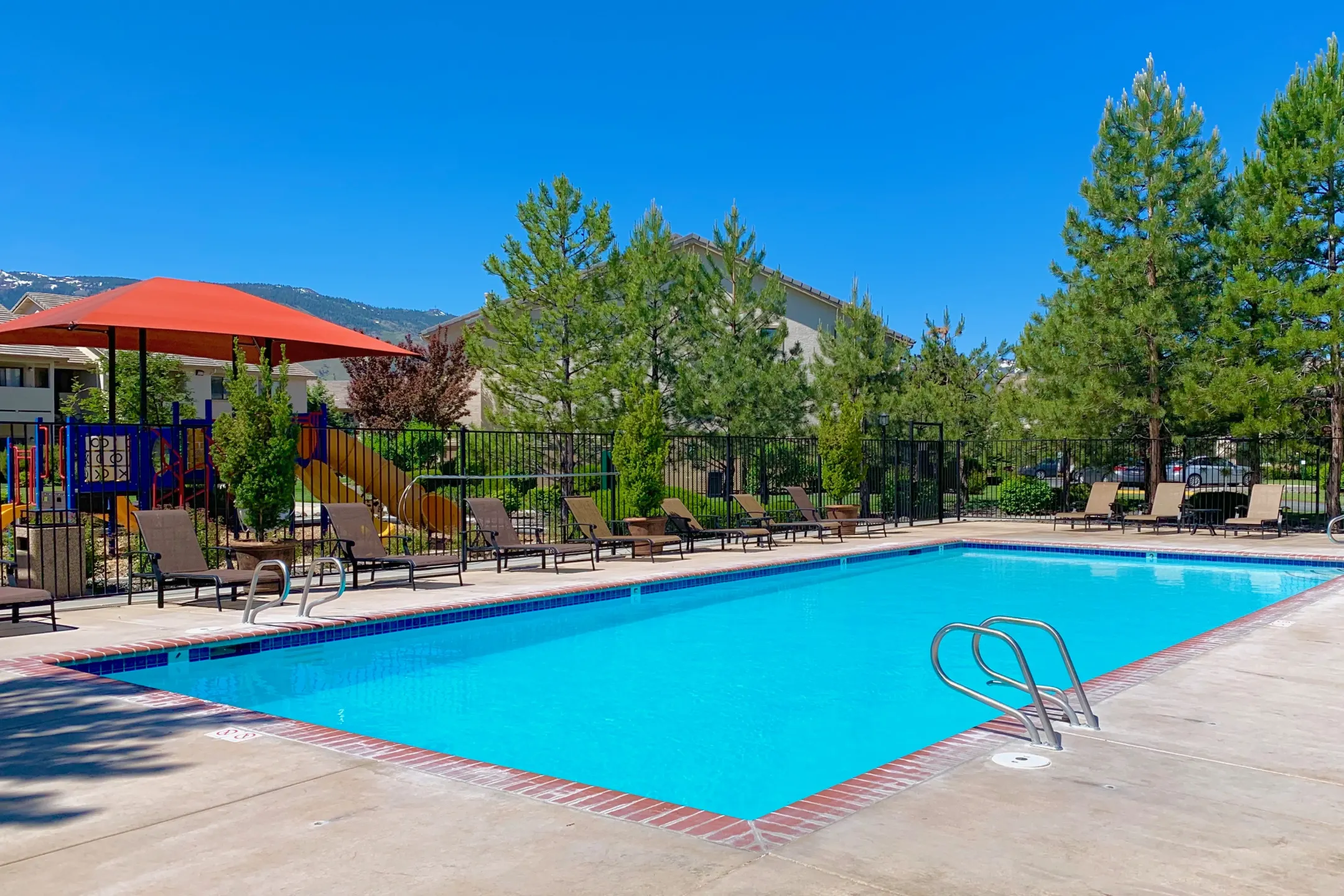 Pool - Sharlands Terrace - Reno, NV