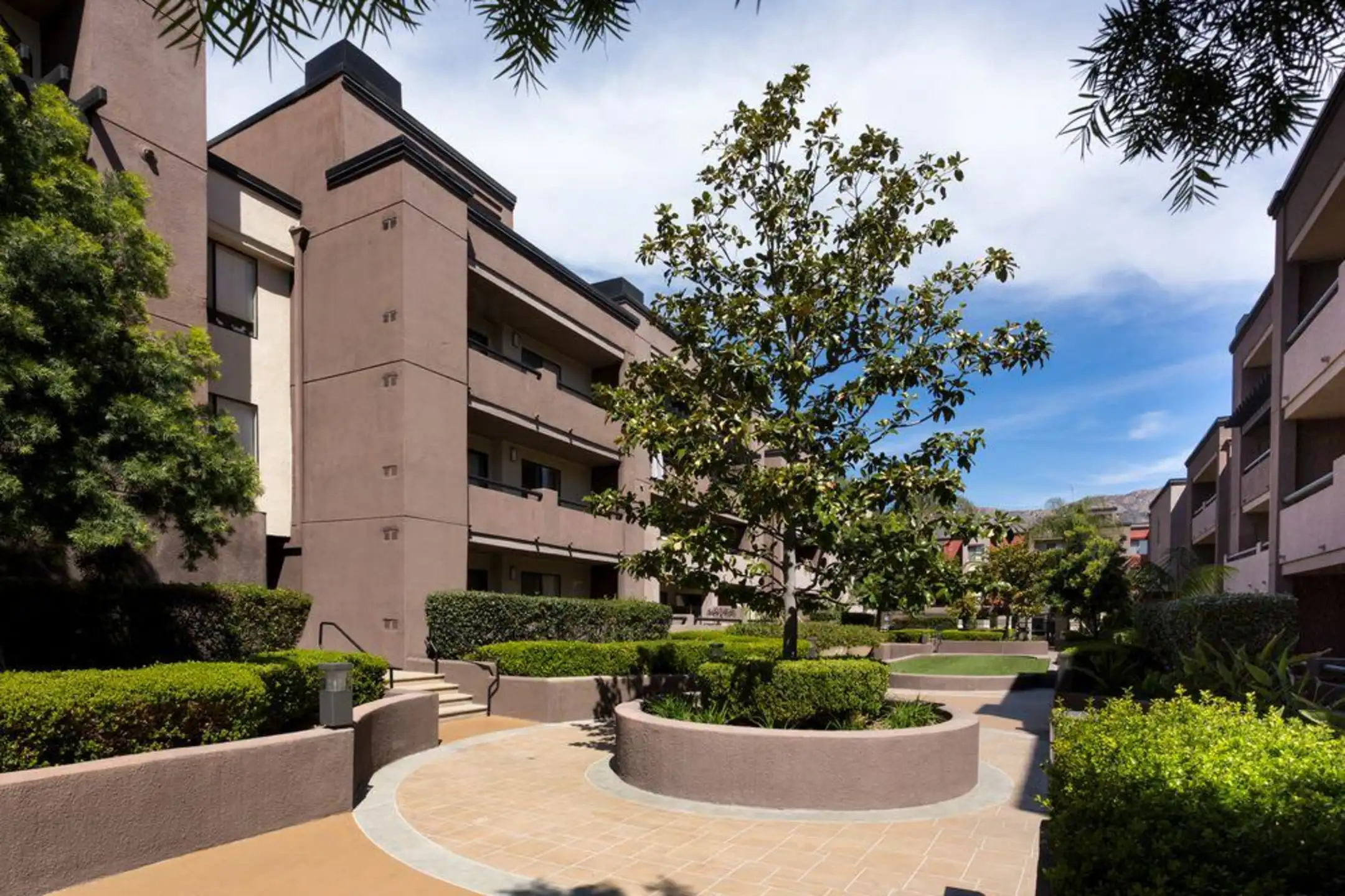 Avalon Burbank 350 S San Fernando Blvd Burbank, CA Apartments for