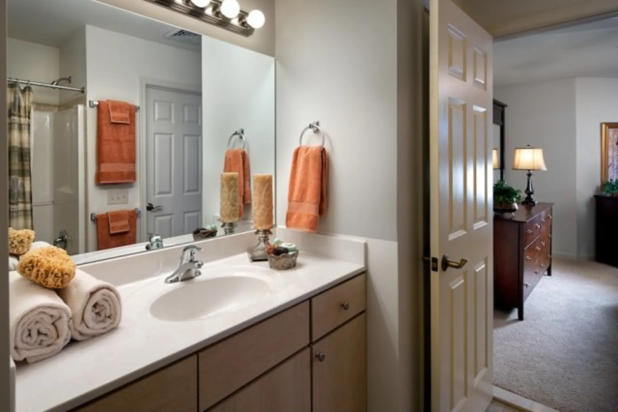 The Crest At Elm Tree 100 Crestwyck Cir Mount Joy, PA Apartments