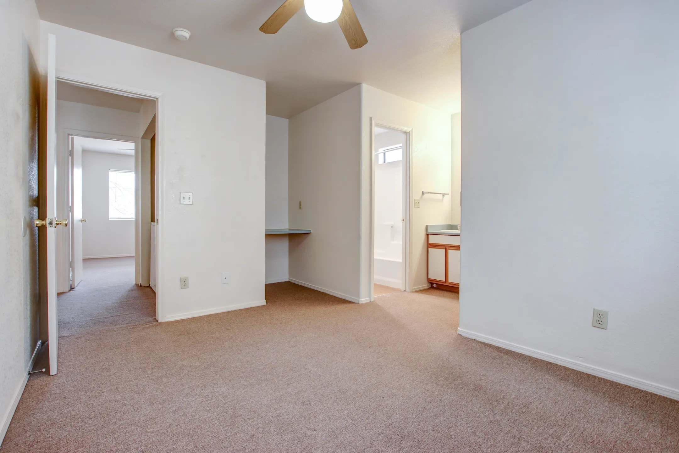Bedroom - Wavertree Apartments - Flagstaff, AZ