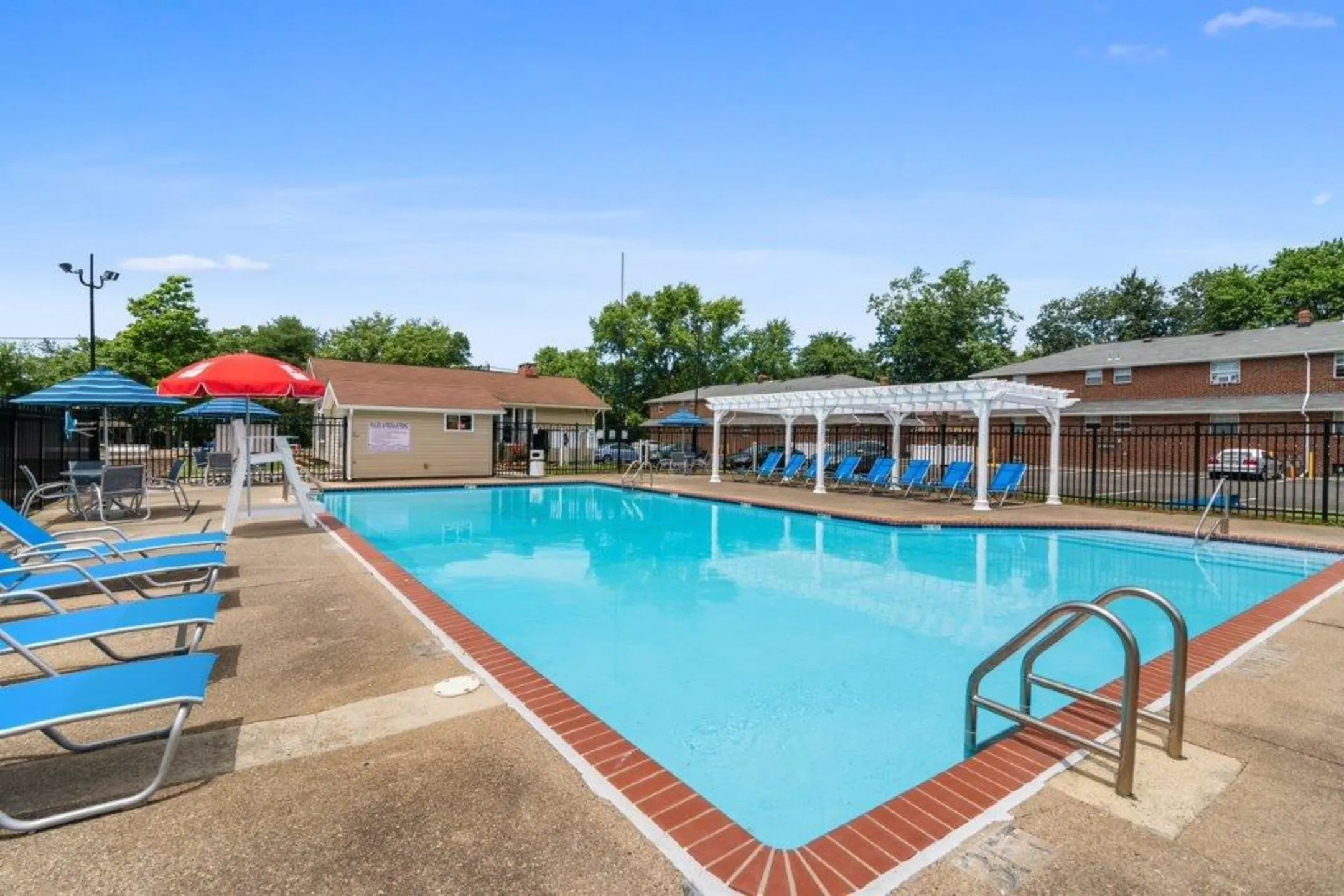 Burnt Mill Apartment Homes 250 S Burnt Mill Rd Voorhees, NJ