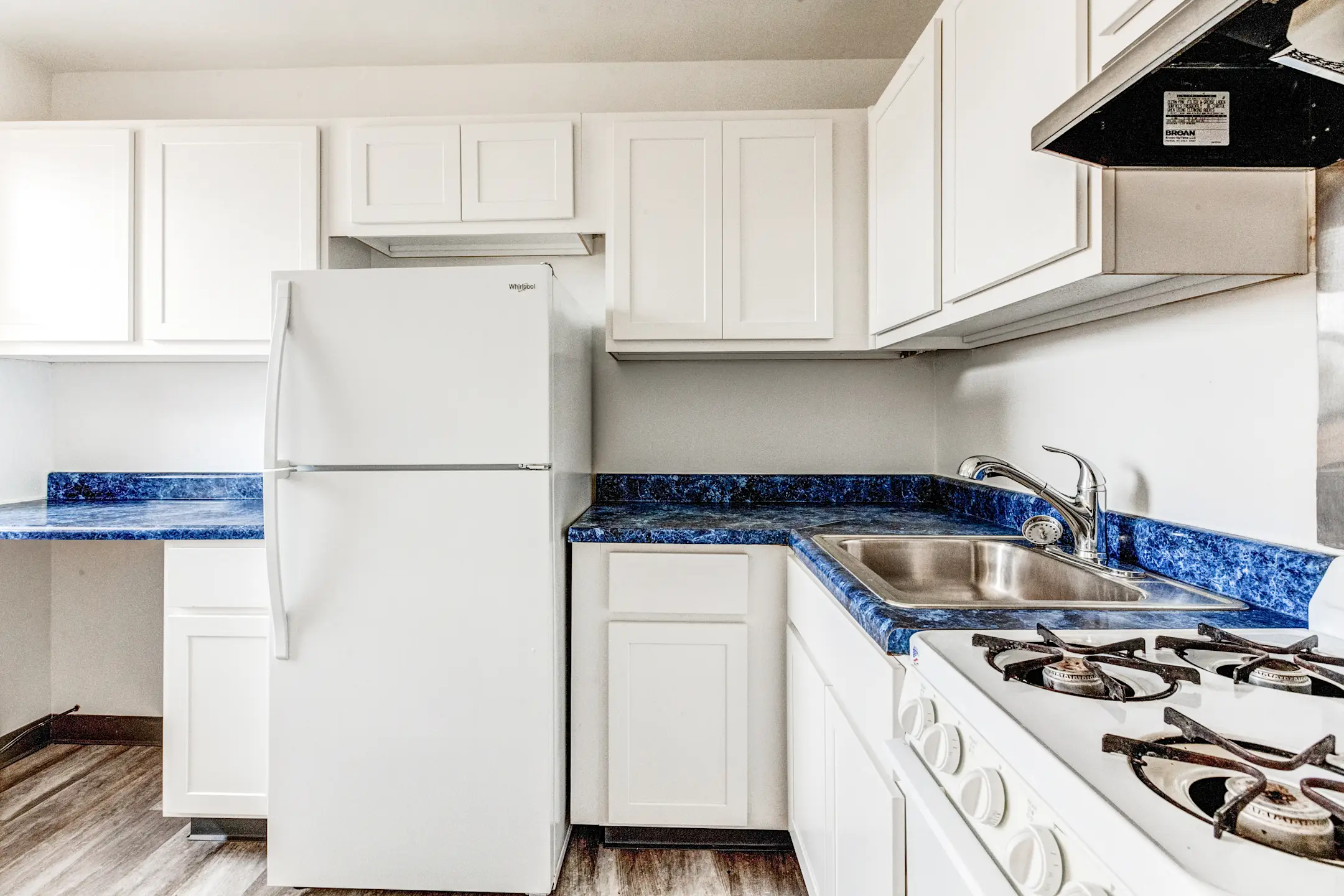 Thames Manor Apartments Pittsburgh, PA 15232