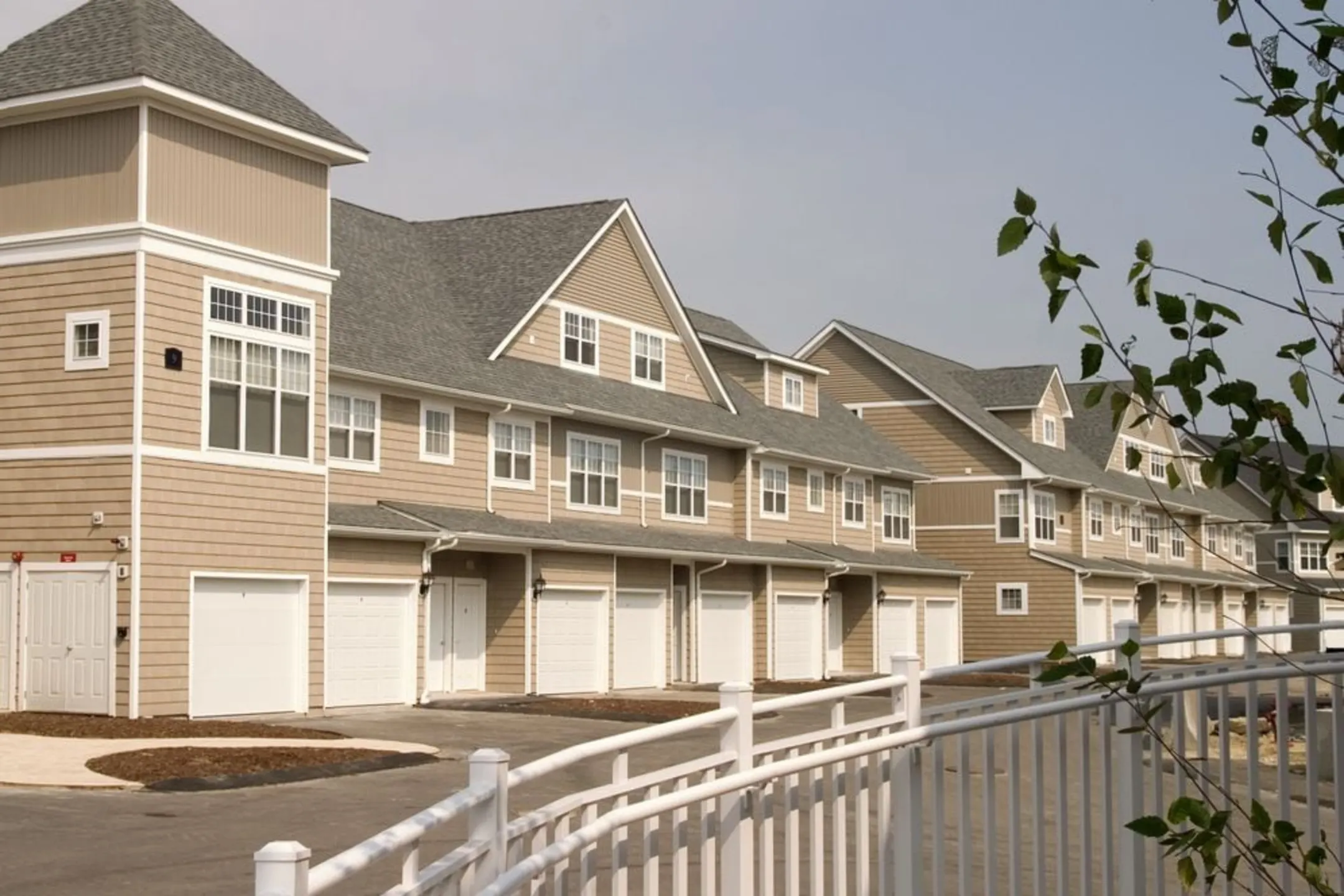 Avalon at The Pinehills 1 Avalon Way Plymouth, MA Apartments for