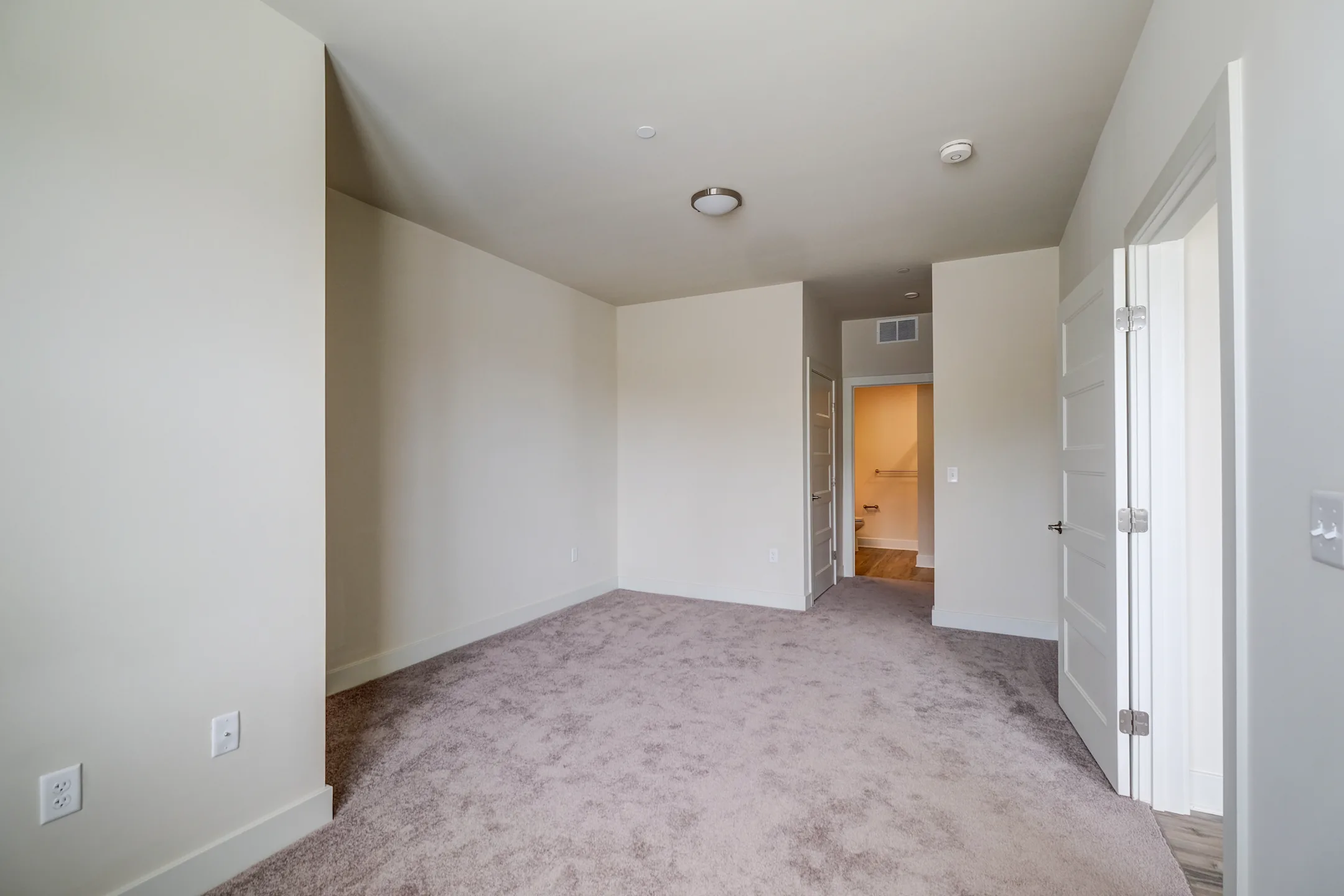 Mt. Villa Apartments at Turf Valley Apartments Ellicott City, MD 21042