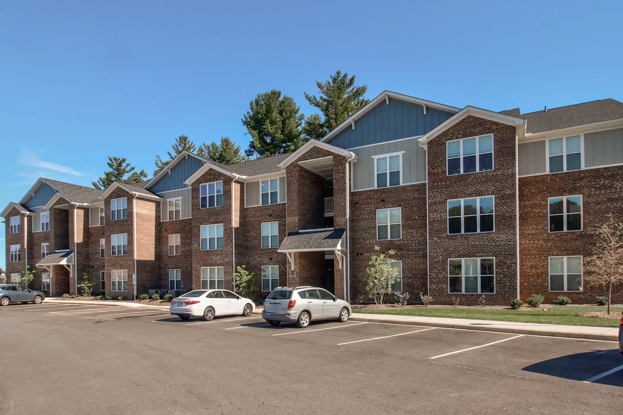 Haven At Enka Lake 196 Winter Forest Drive Candler, NC Apartments