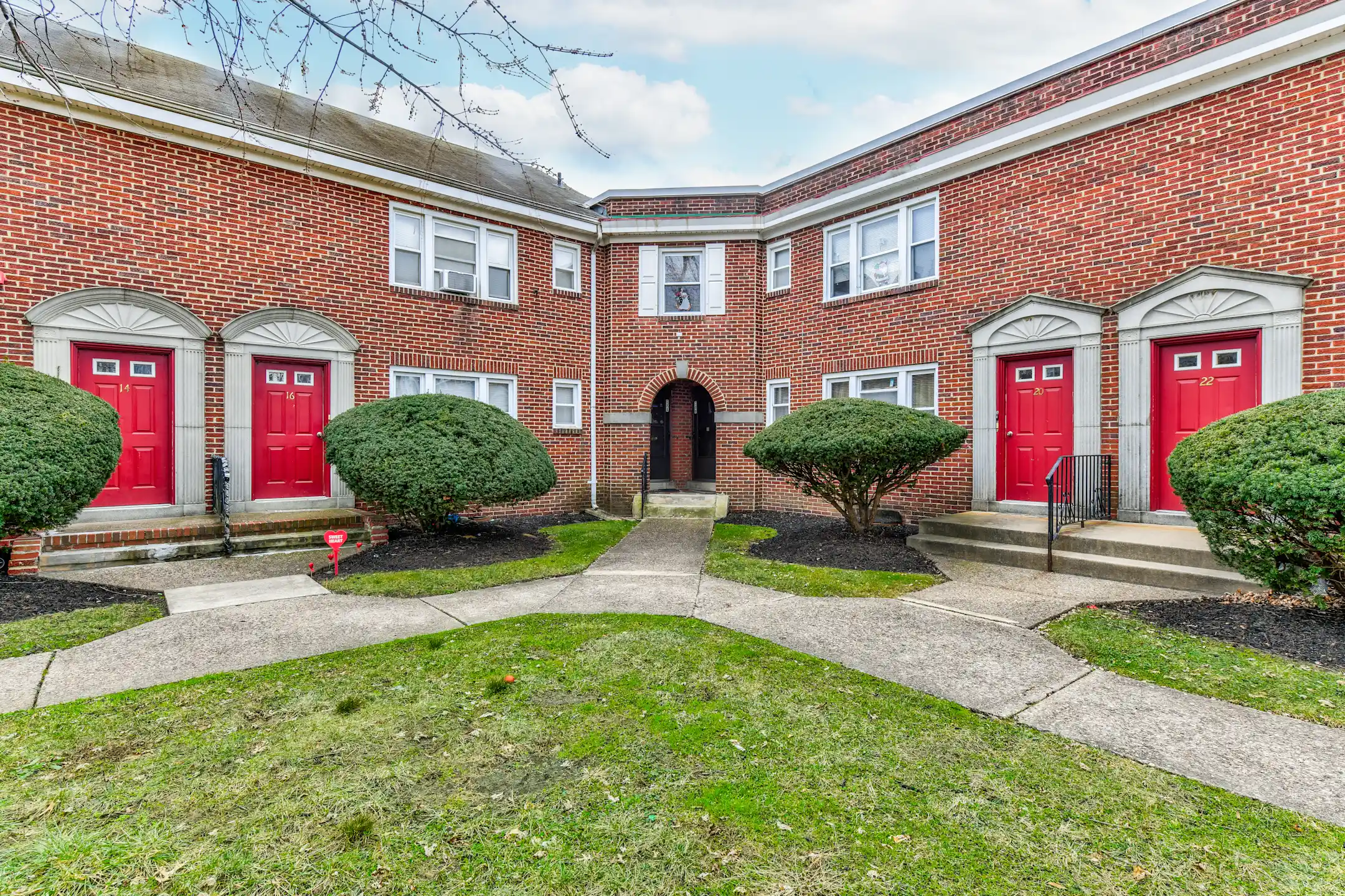 Oakland Gardens Apartments Oaklyn, NJ 08107