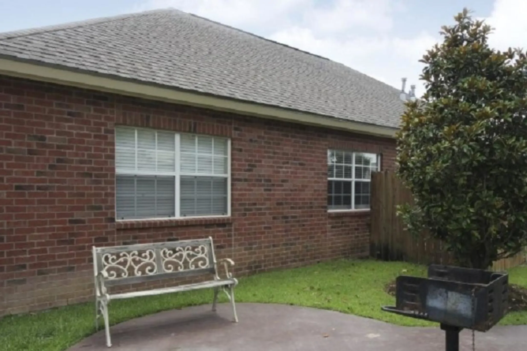 Bridgeway Apartments and Townhomes Apartments Lafayette, LA 70506