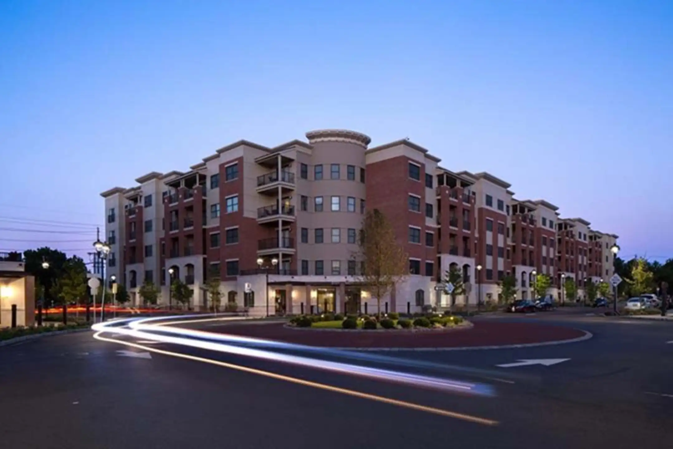 Fair Lawn Promenade 5 Promenade Blvd Fair Lawn, NJ Apartments for