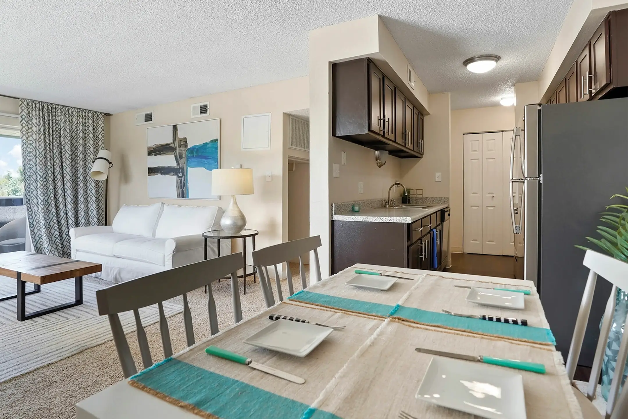 Dining Room - Advenir at Cherry Creek North - Denver, CO