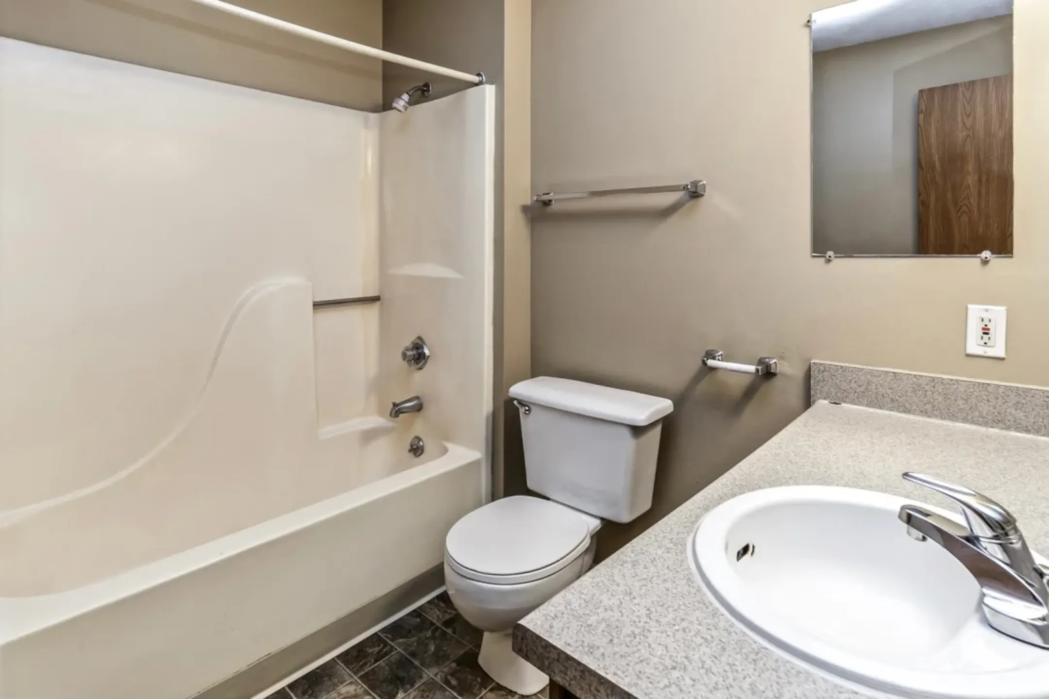 Maple View Apartments Apartments Omaha, NE 68134