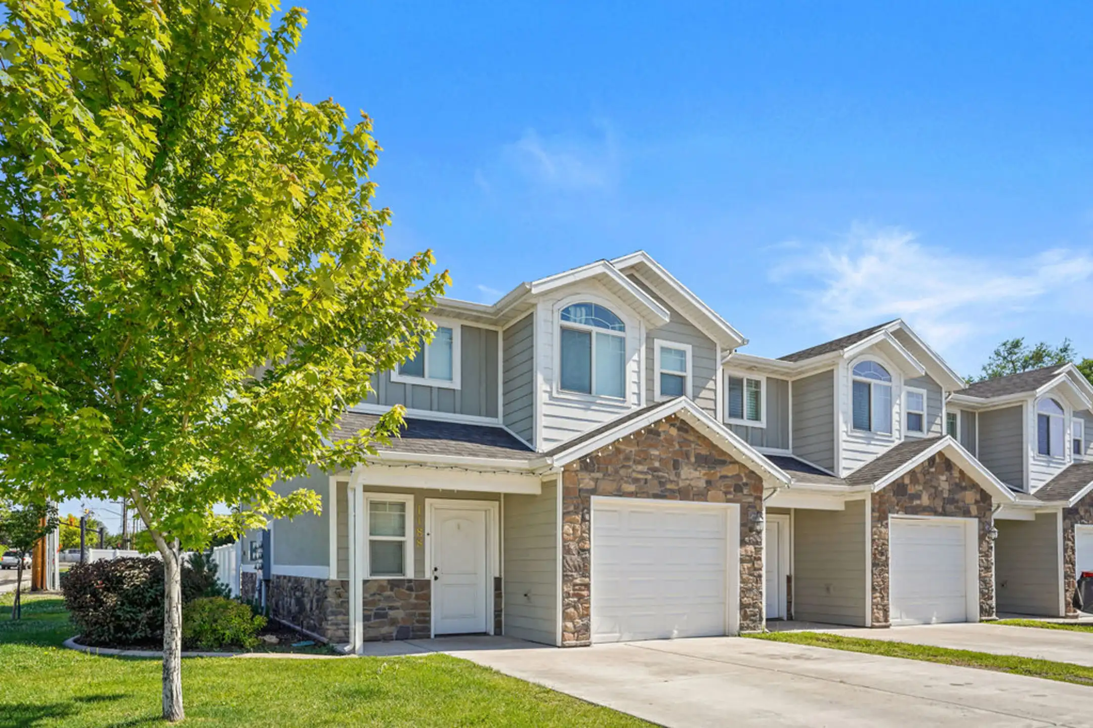 Angels Landing Townhomes 925 N Angel St Layton, UT Townhomes for