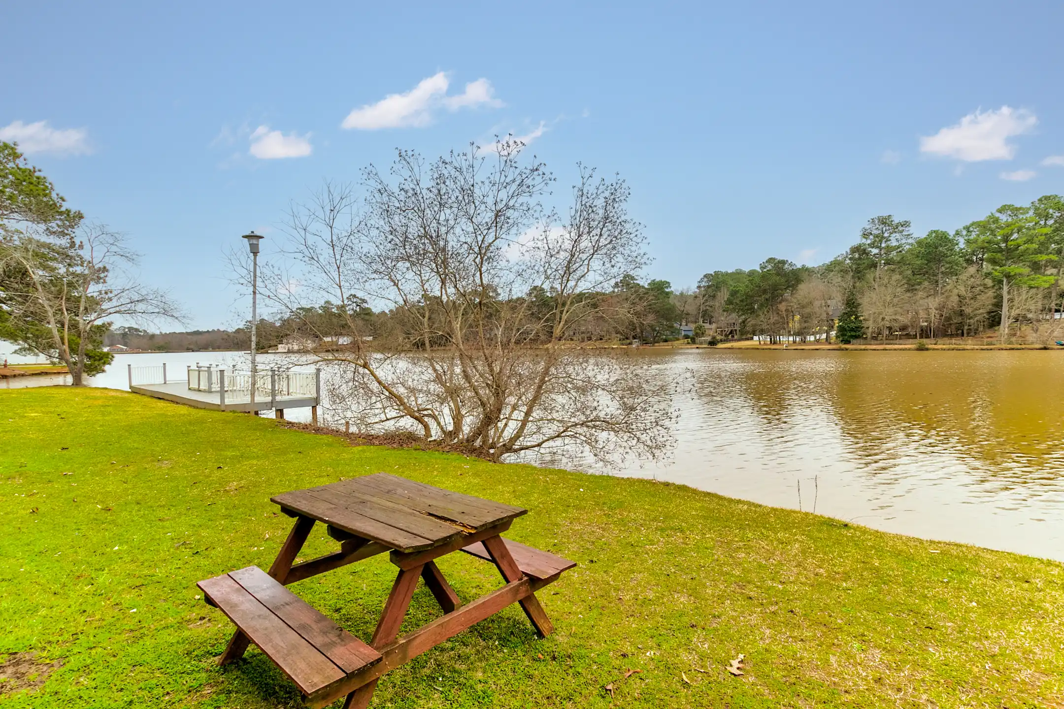 Castaways Hidden Harbor Apartments Warner Robins, GA 31088