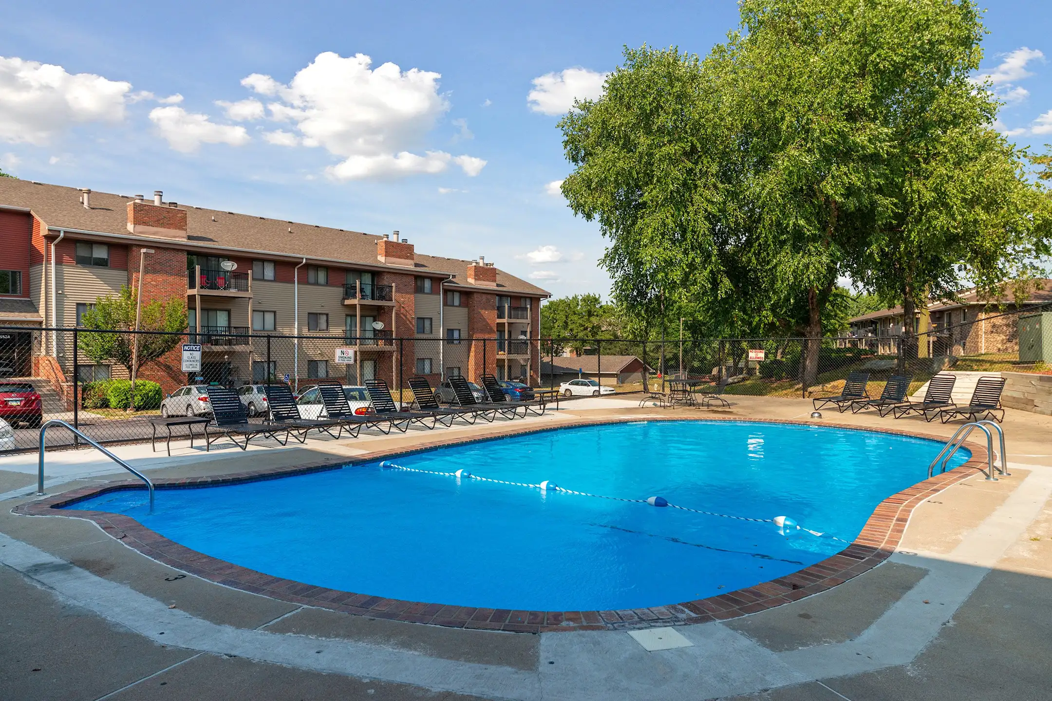 Pool - Westchester Square - Des Moines, IA