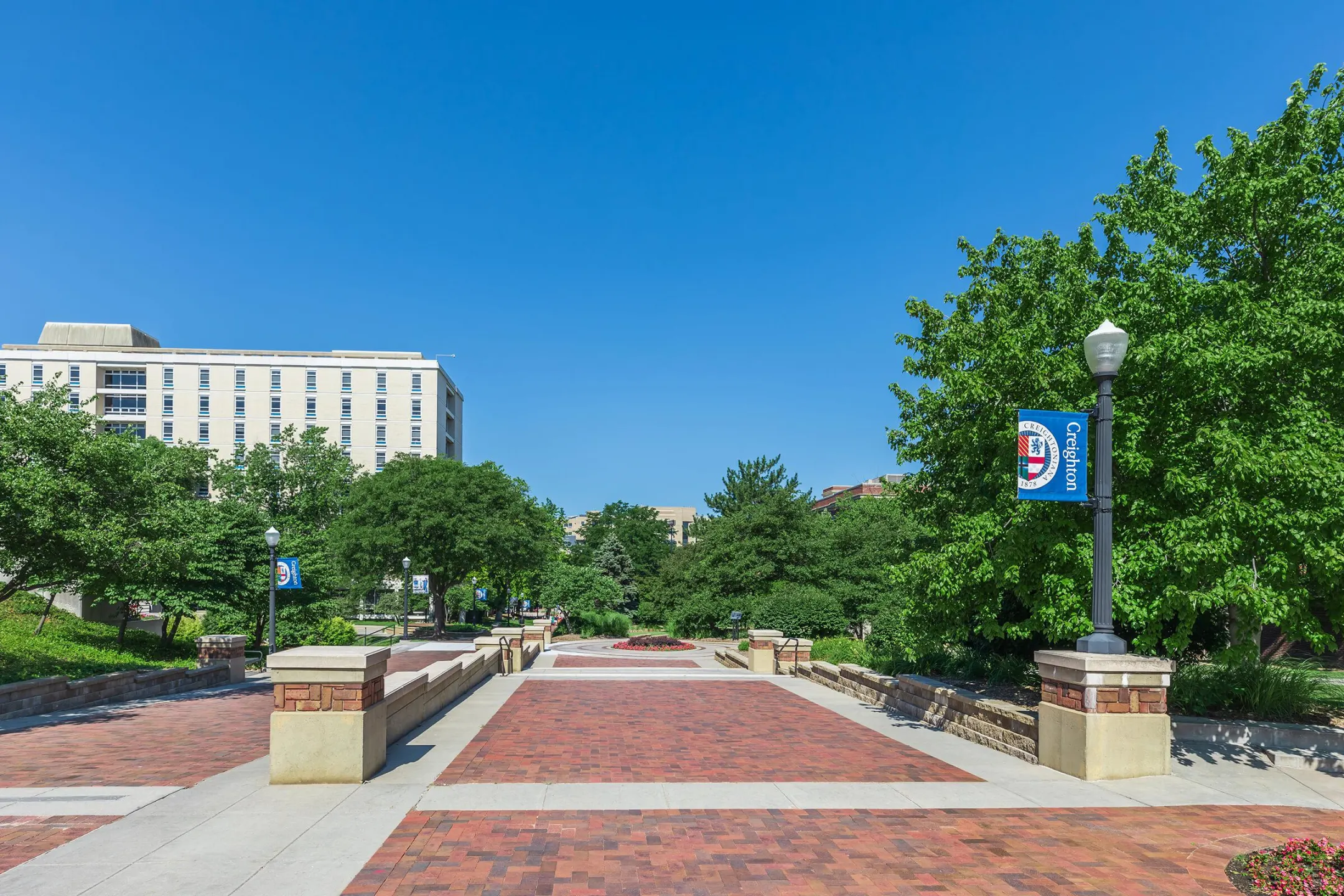 Capitol Rows Apartments - Omaha, NE 68102