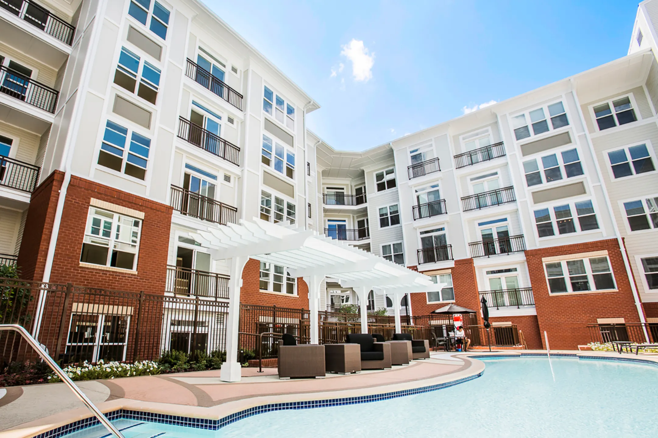 The Point at Dunn Loring 2677 Avenir Pl Vienna, VA Apartments for