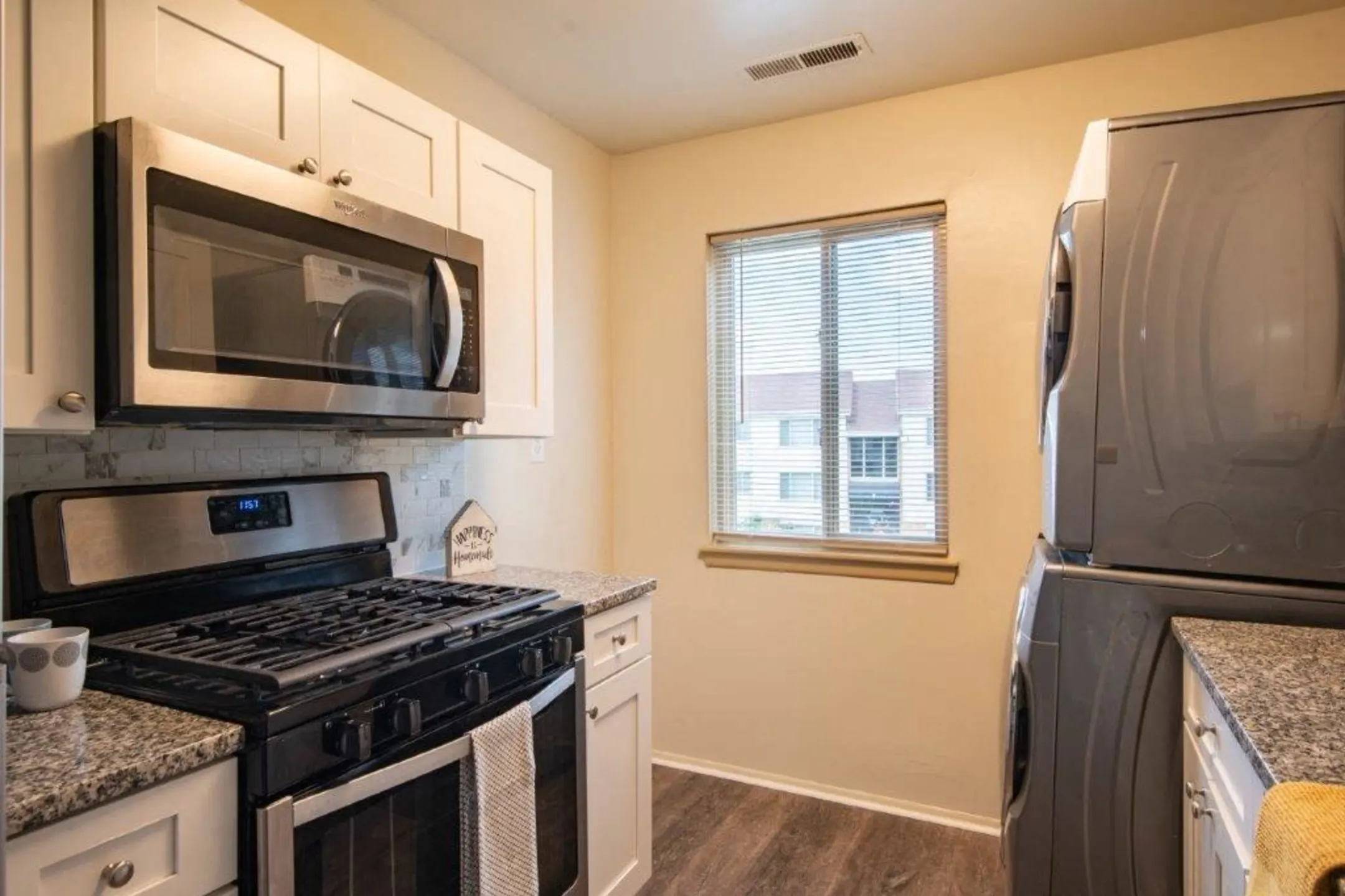 Ross Ridge Apartment Homes 6800 Averill Rd Rosedale, MD Apartments