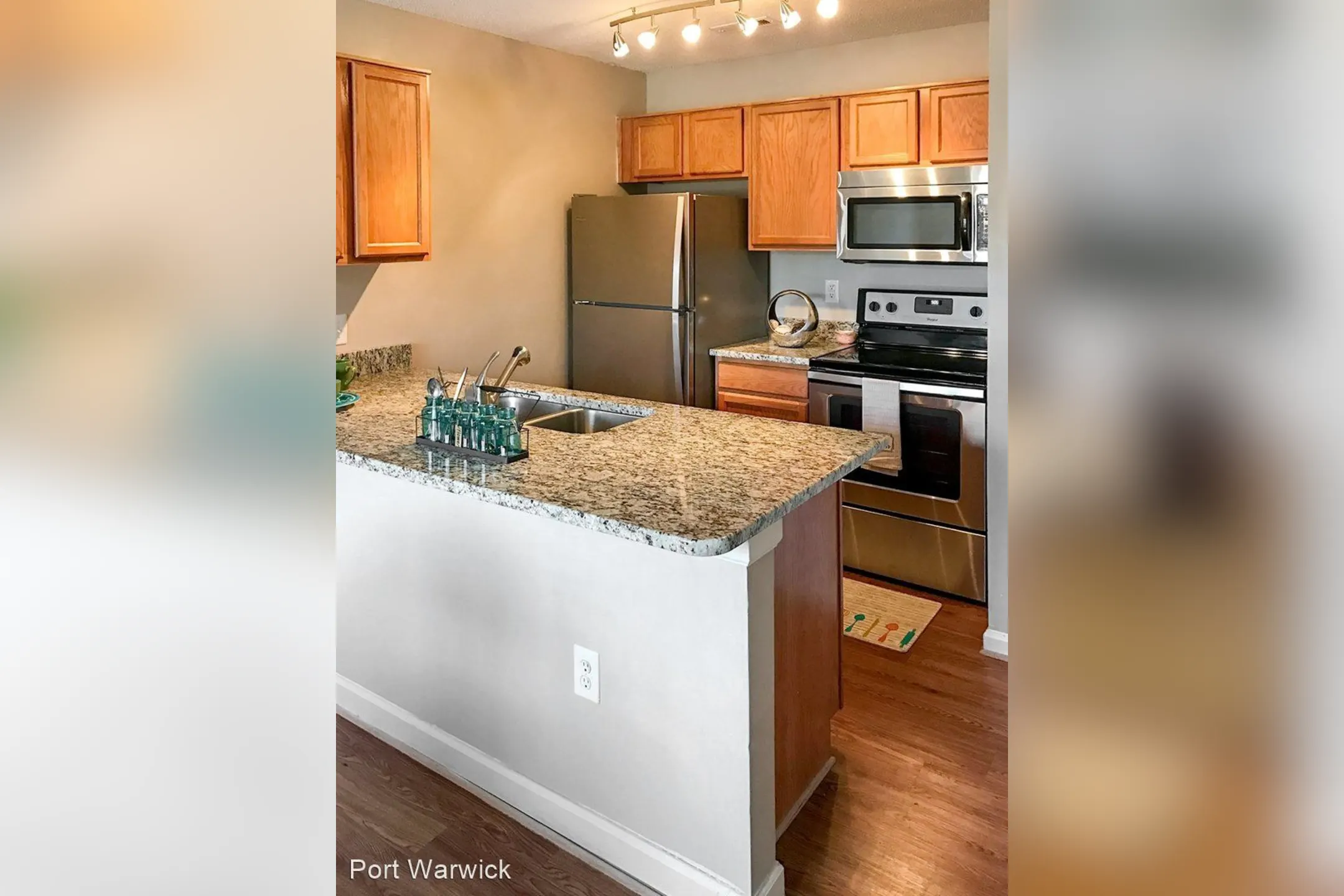 Kitchen - The Suites at Port Warwick - Newport News, VA