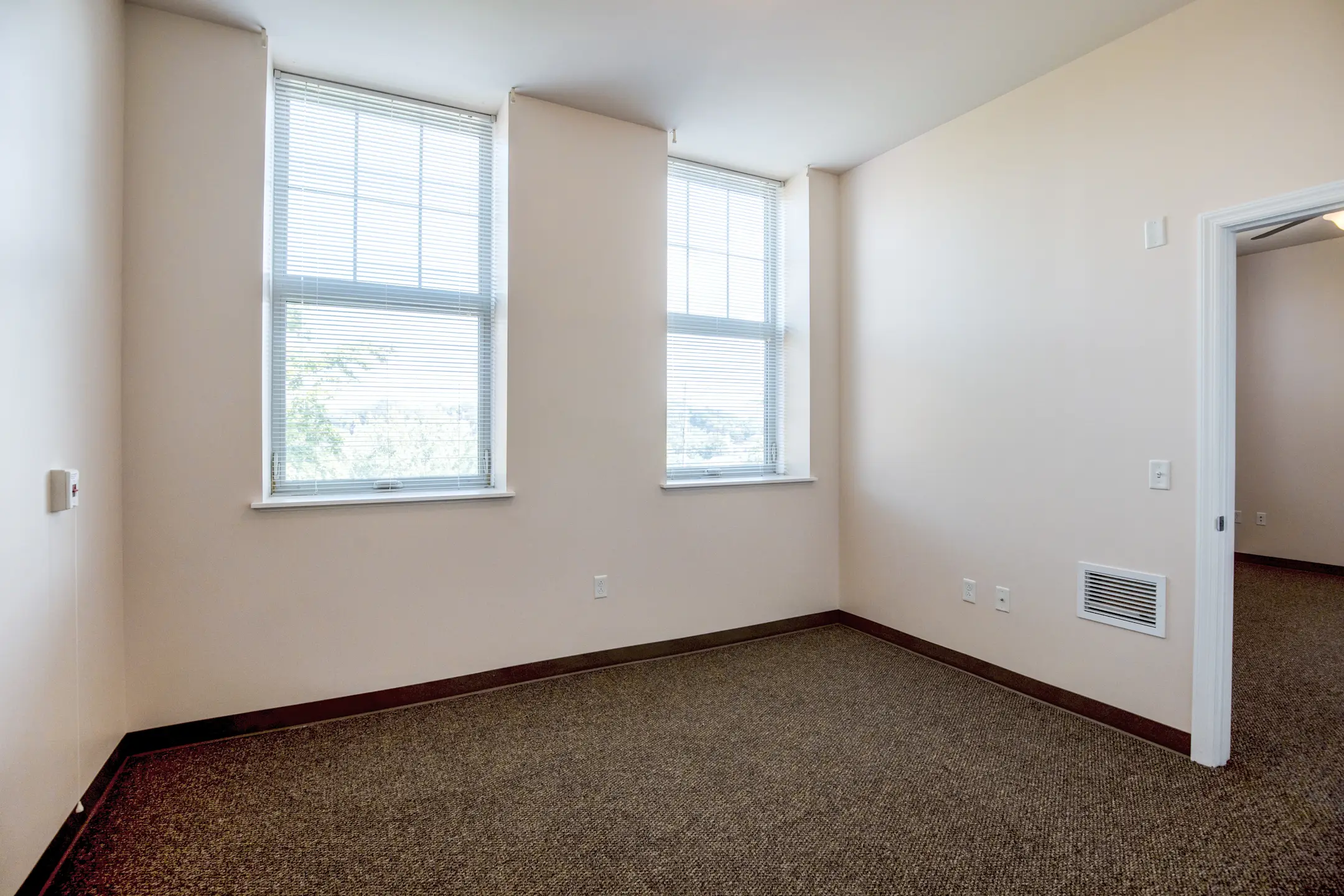 Mt Nazareth Commons Senior Living 62+ 250 Nazareth Way Pittsburgh