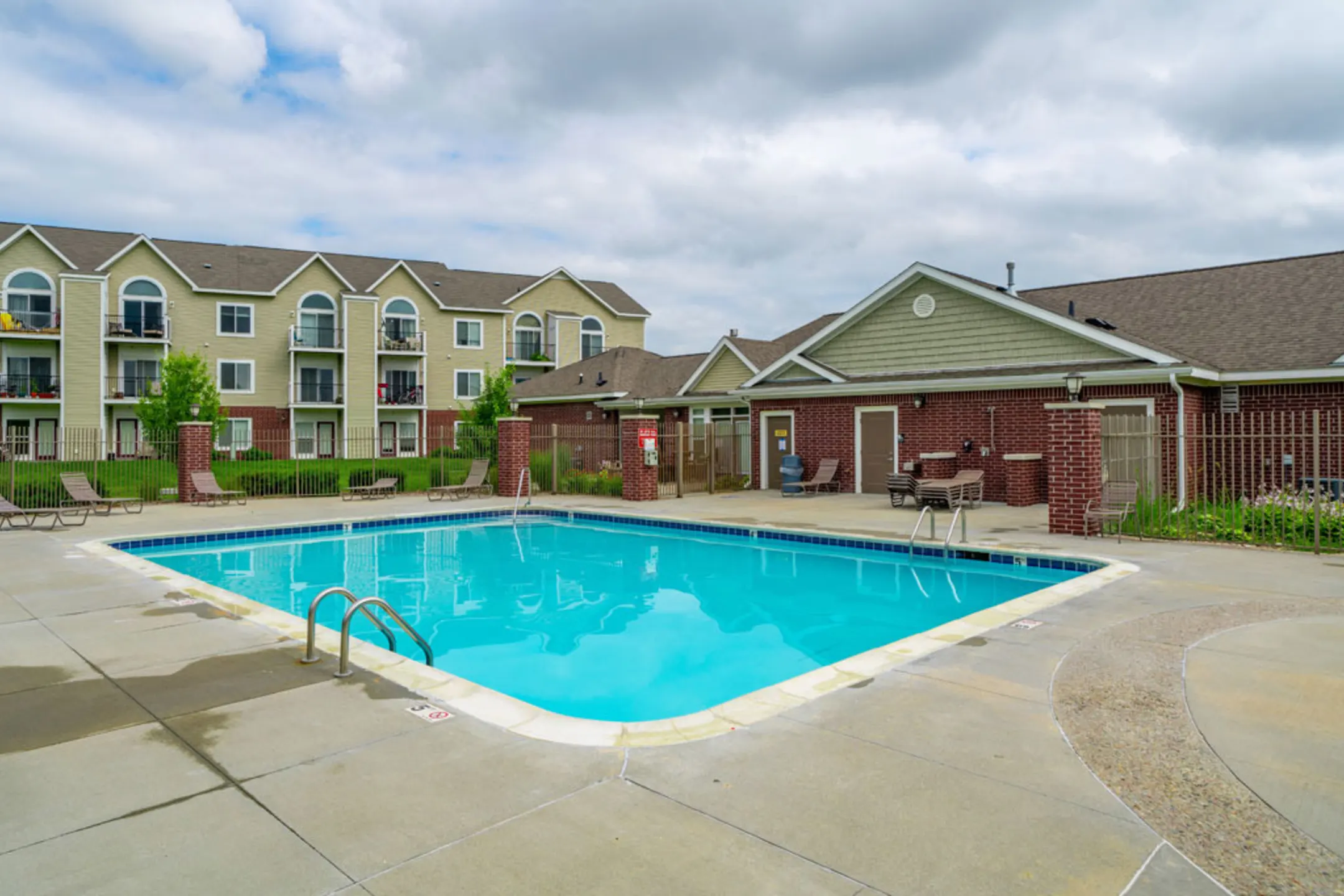 Lynbrook Apartments Apartments Elkhorn, NE 68022