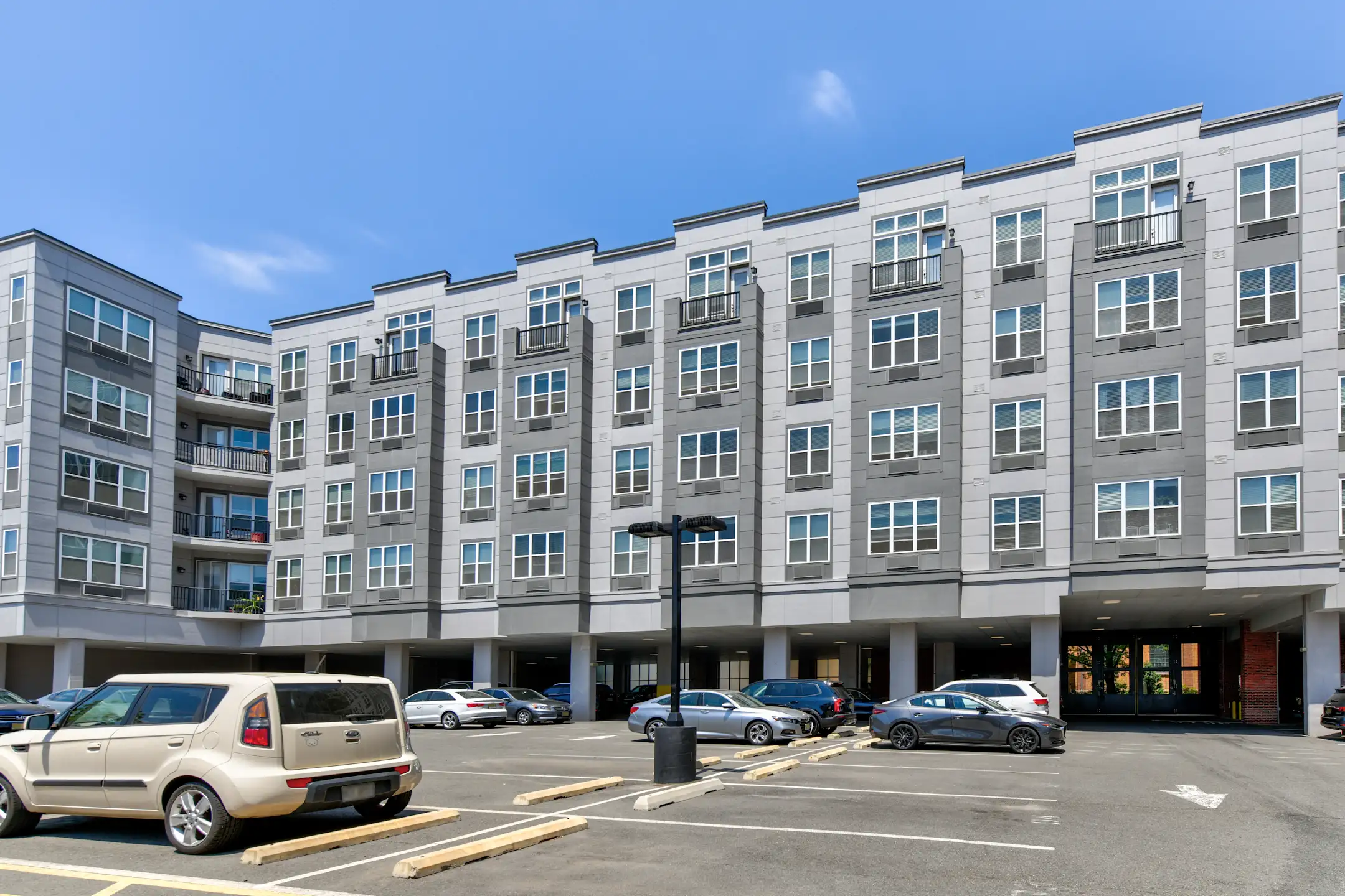 The Green Apartments Bloomfield Nj