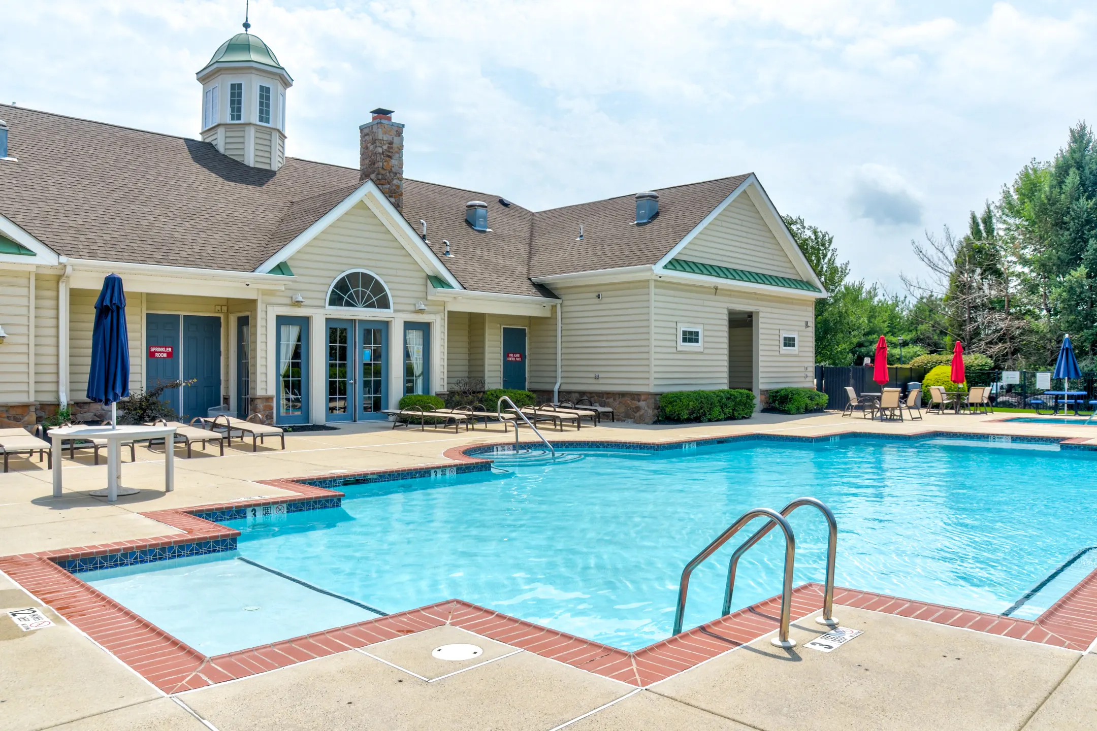 Parkland View Apartments Apartments Breinigsville, PA 18031