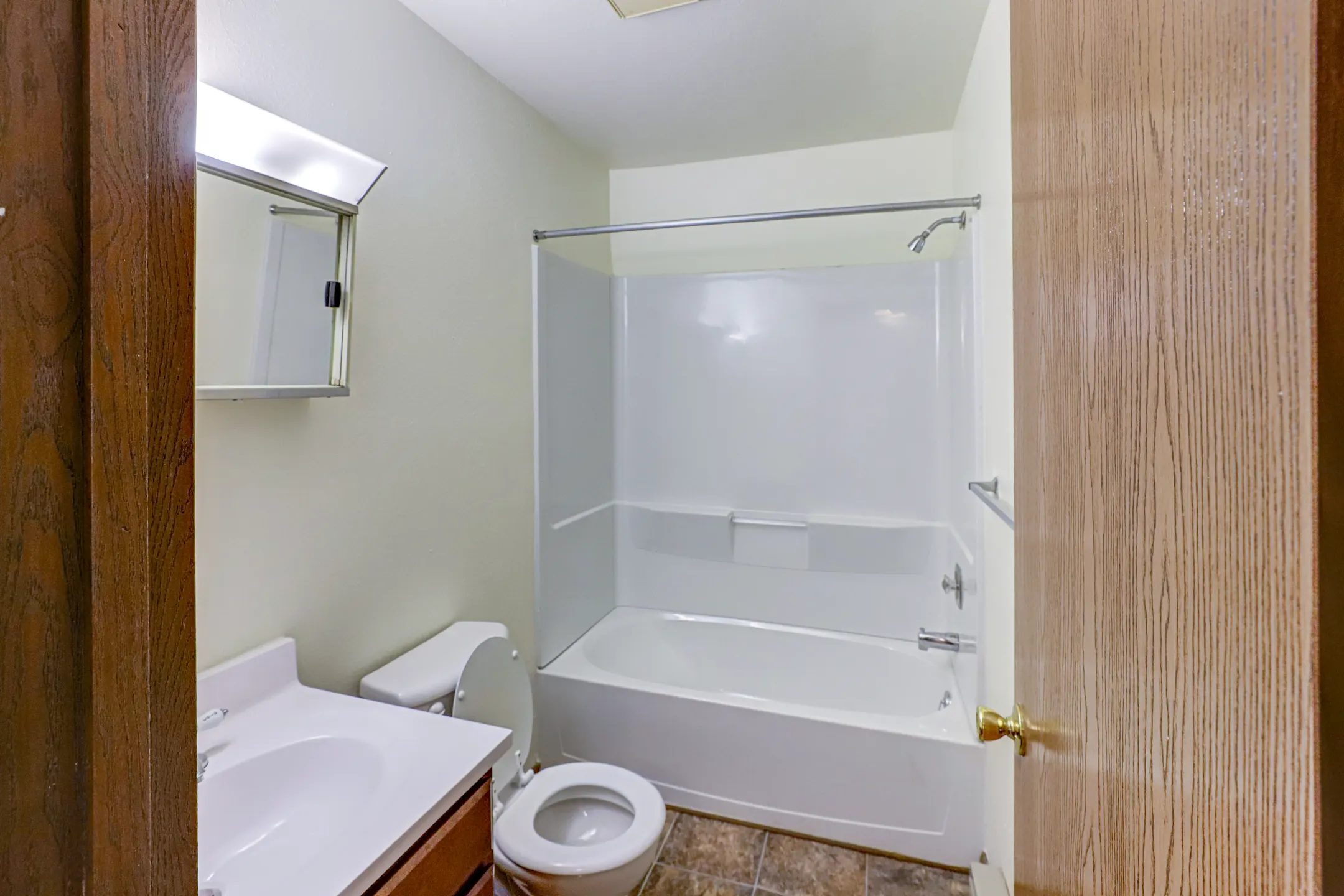 Bathroom - Oak Hill Apartments - Toledo, OH