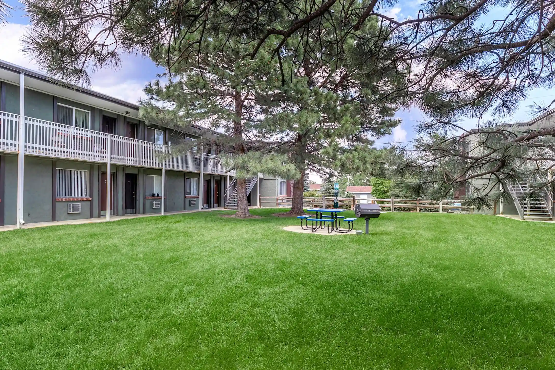 Green Mountain Apartments 12641 W Mississippi Ave Lakewood, CO