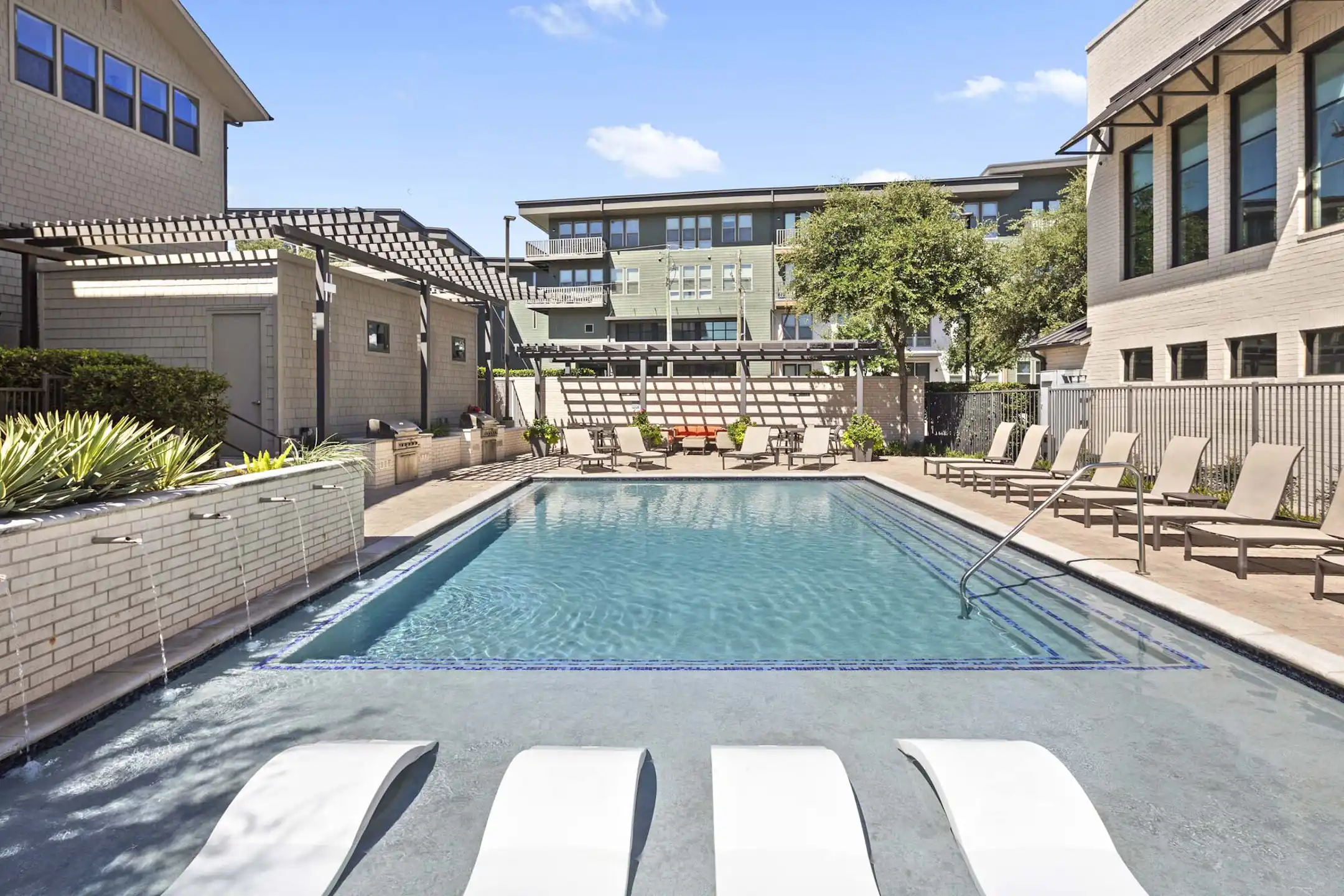 Pool - Camden Greenville - Dallas, TX
