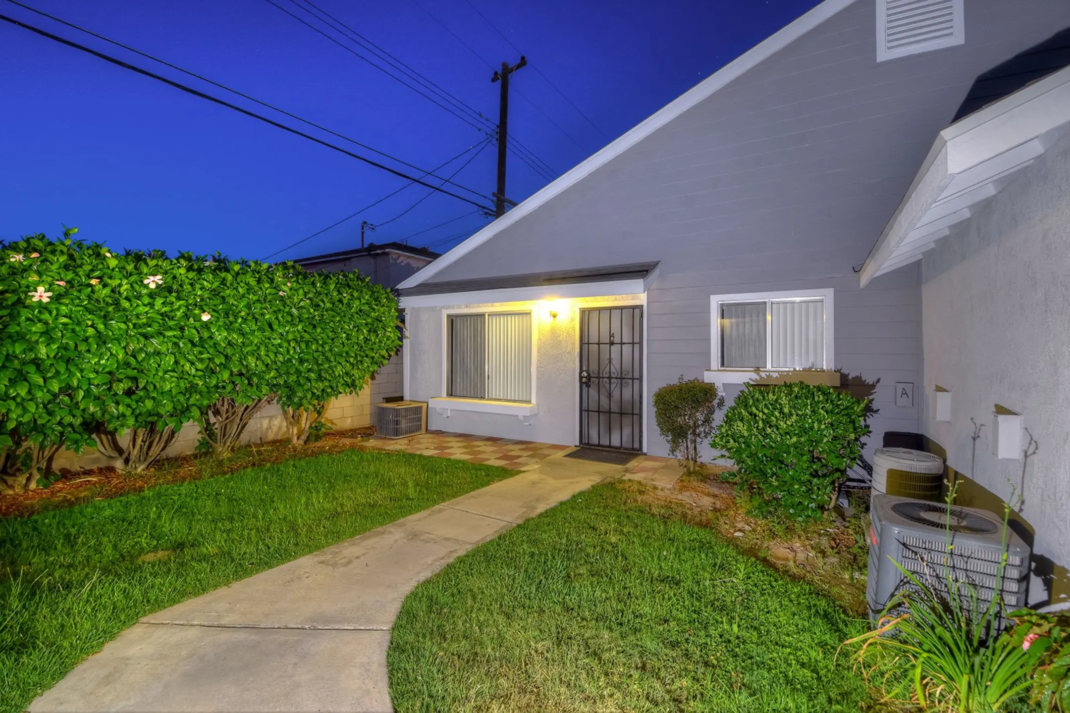 Midway Meadows 14852 Park Ln Midway City, CA Apartments for Rent