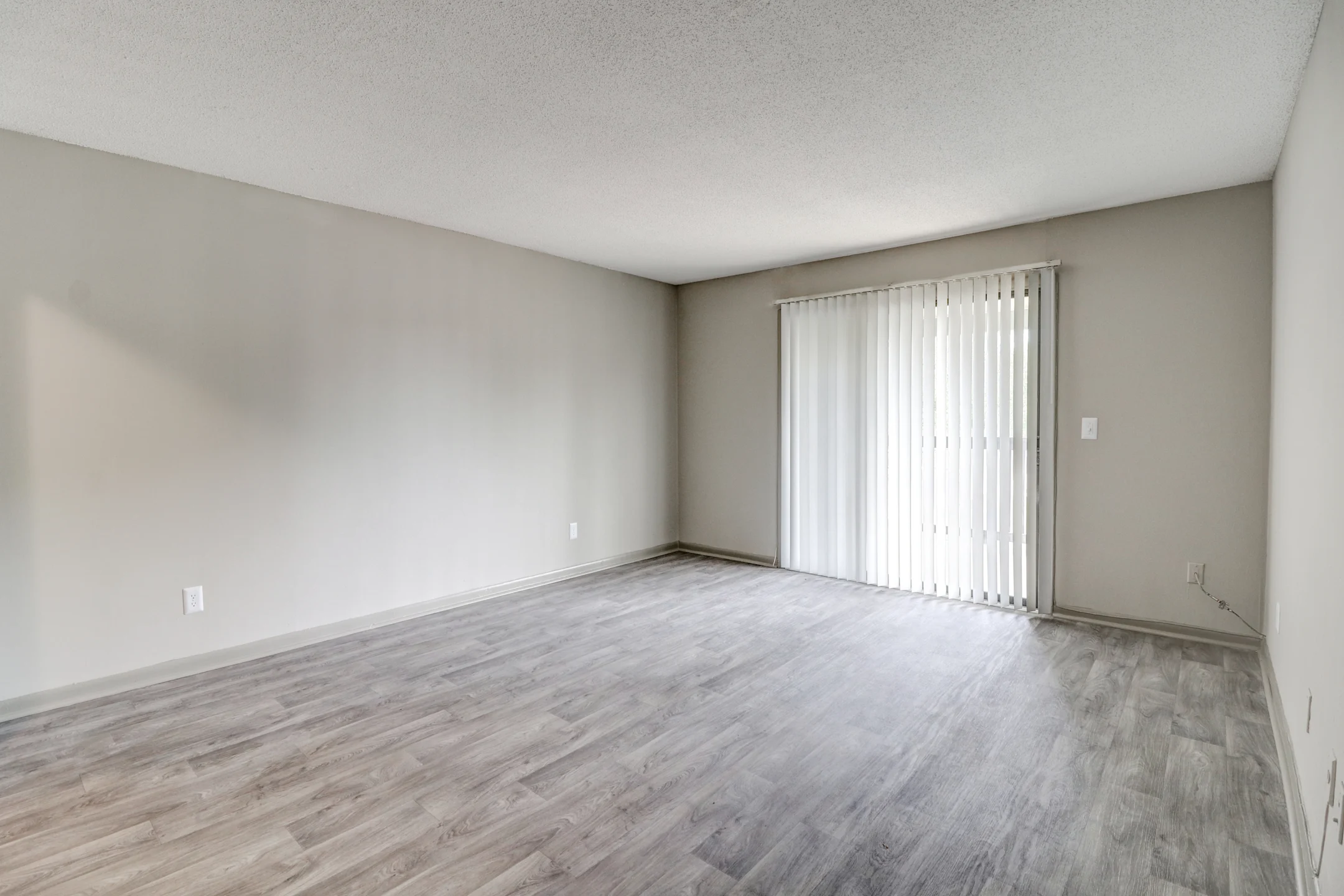 The Grove at Hickory Valley 1521 Hickory Valley Rd Chattanooga, TN