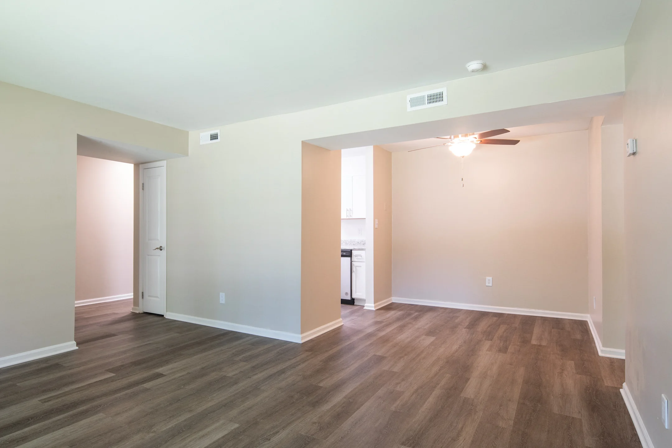 Colonial Towne Apartments Williamsburg, VA 23185