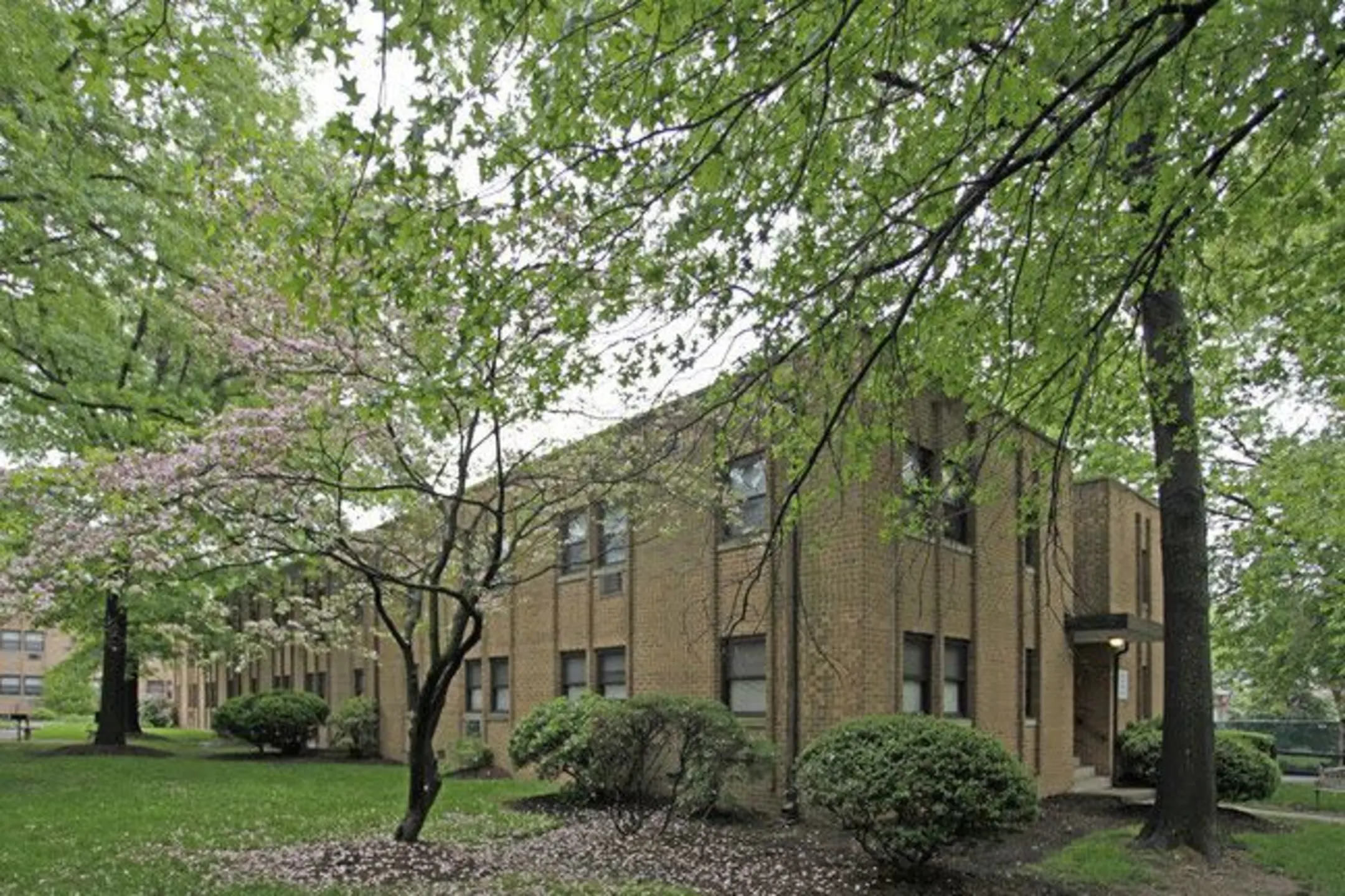 Watchung View Apartments - 650 Somerset St | North Plainfield, NJ ...