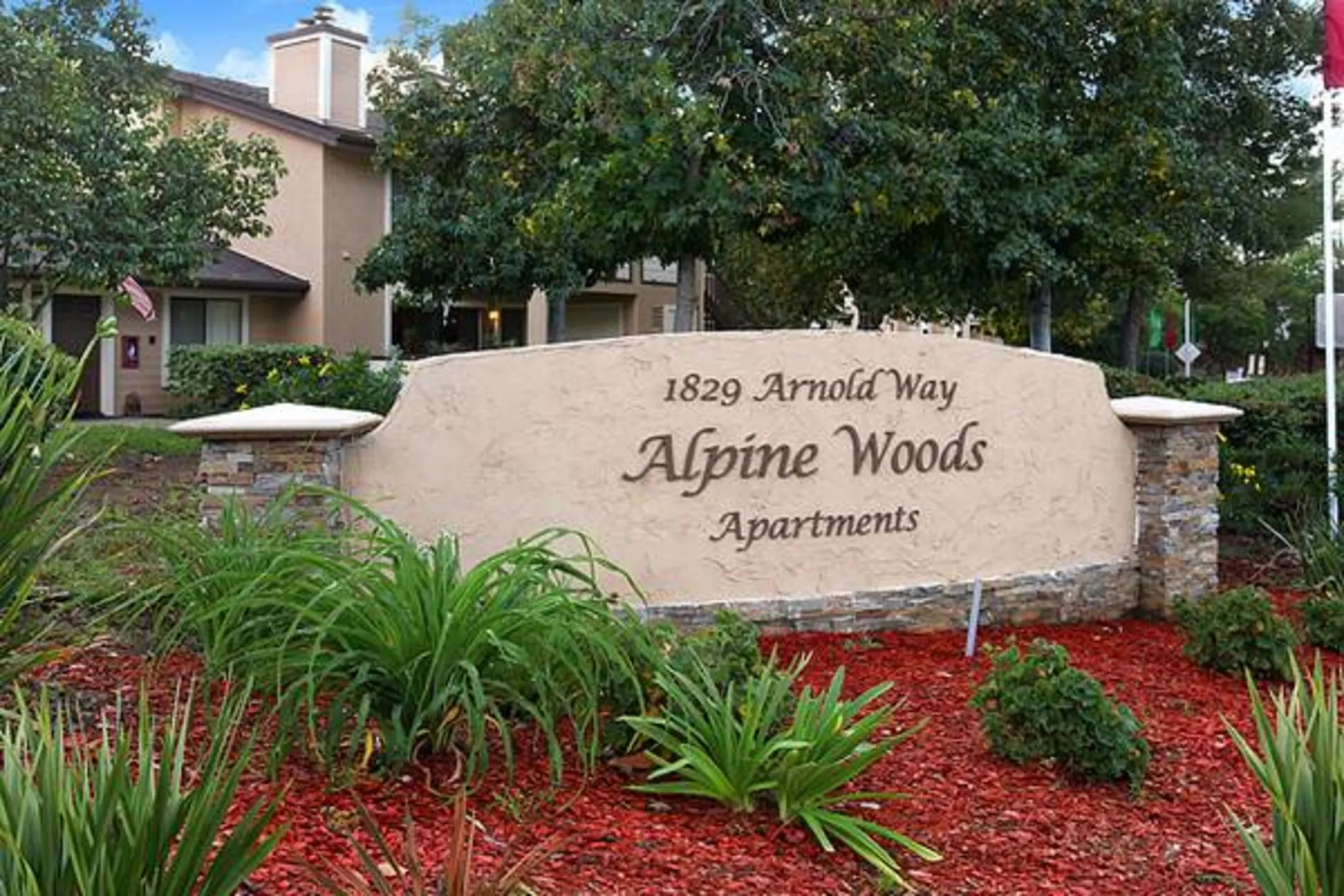 Community Signage - Alpine Woods - Alpine, CA