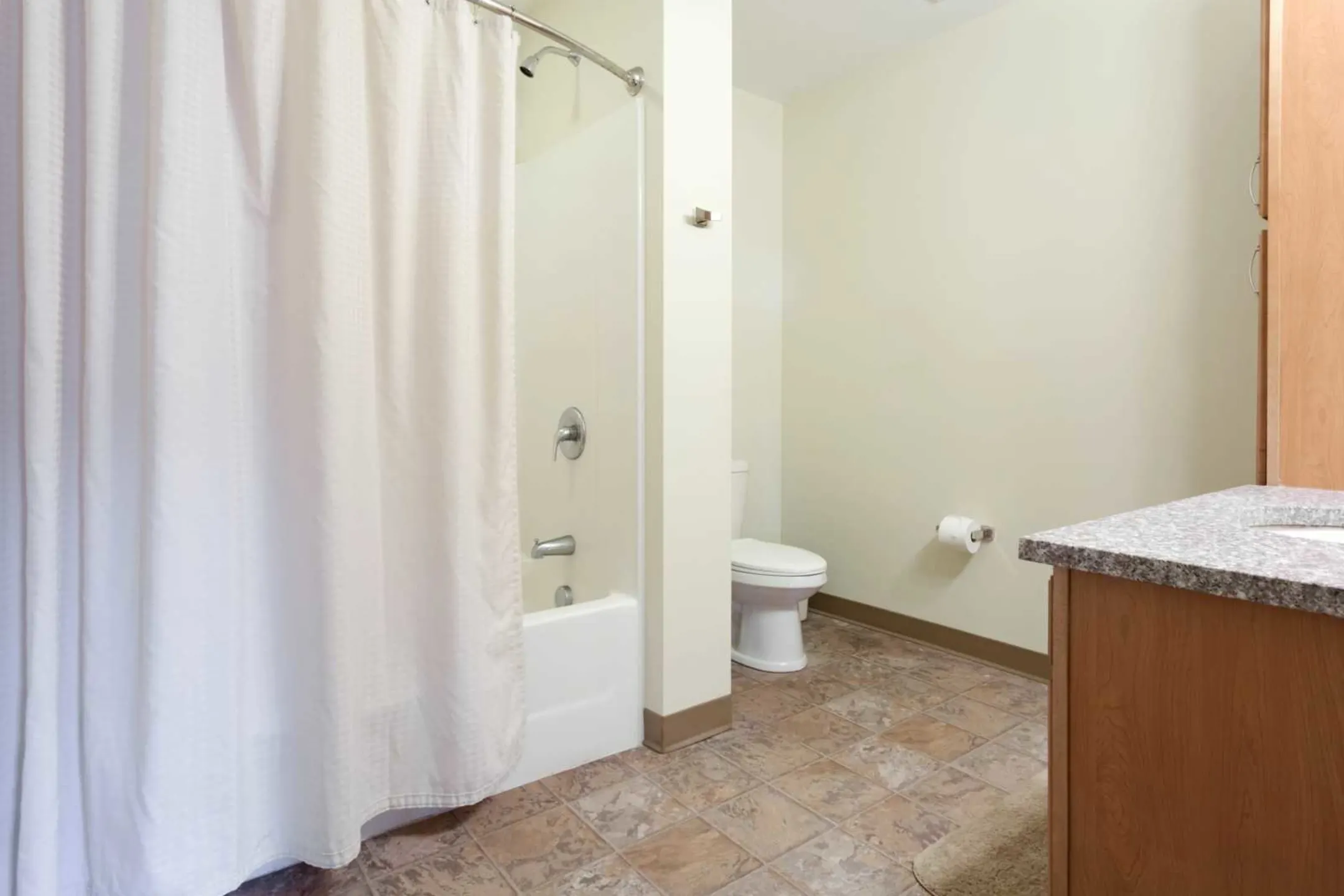 Bathroom - Portal Place Apartments - Pittsburgh, PA