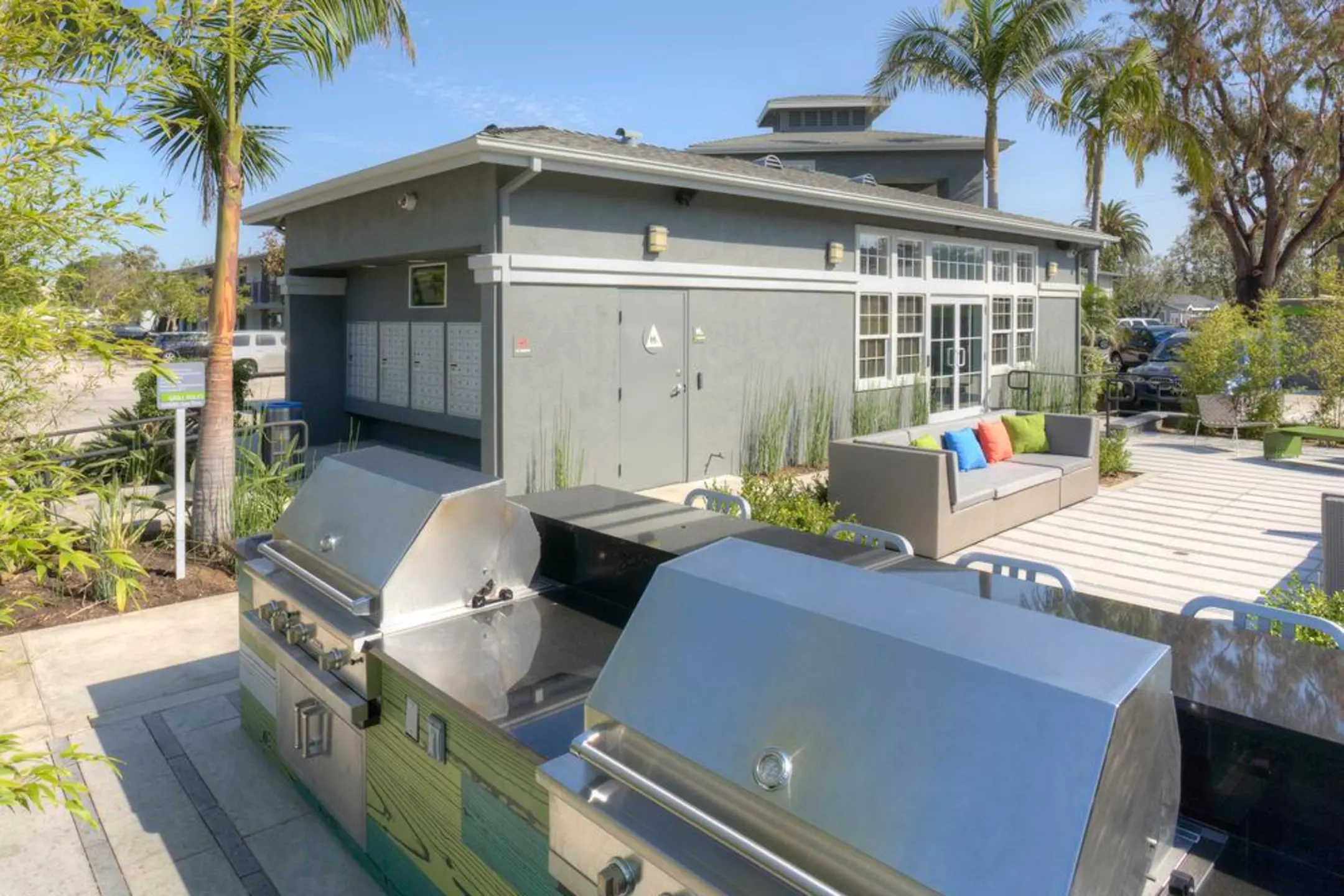 AVA Newport Apartments Costa Mesa, CA 92627