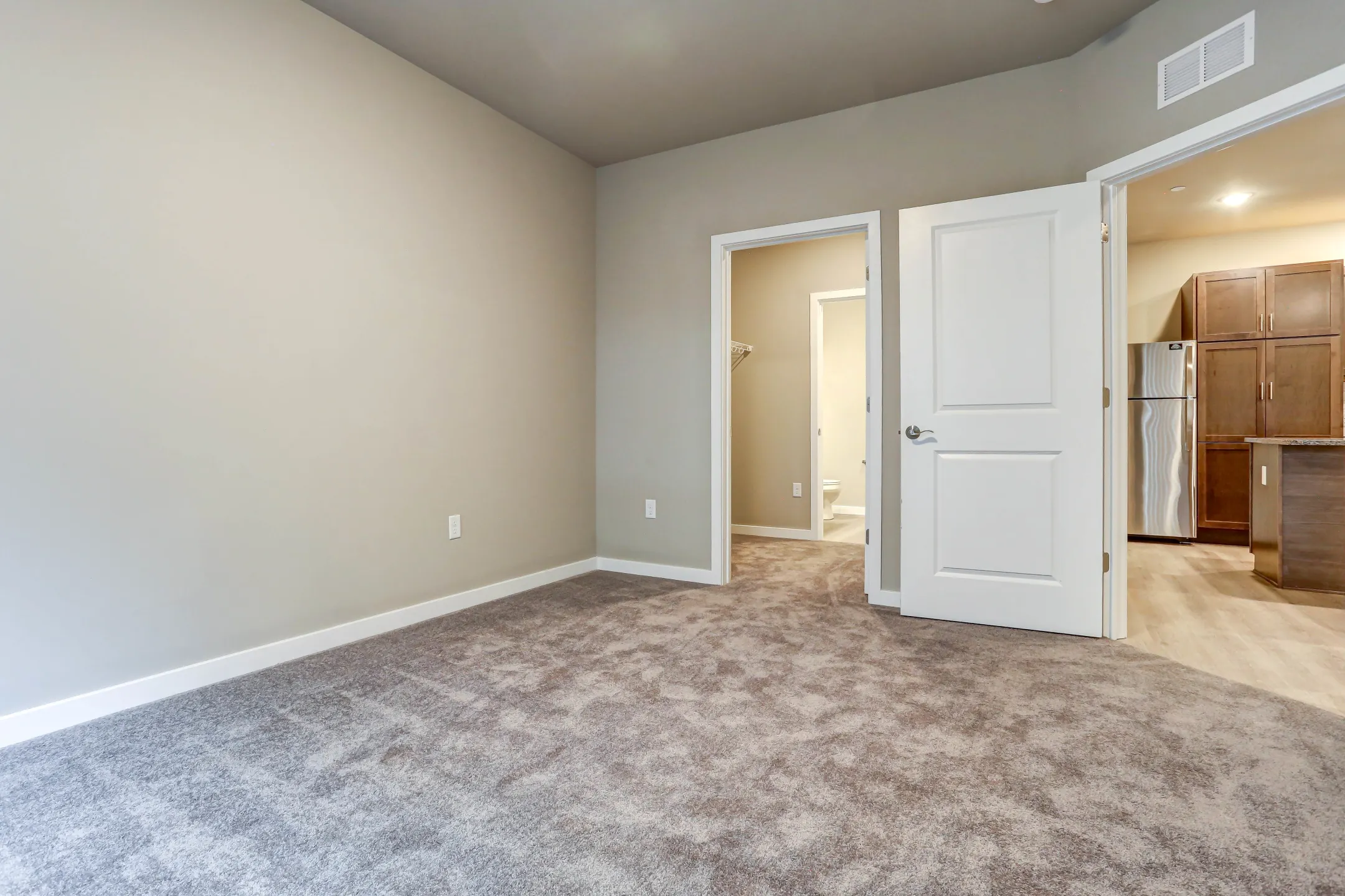 Signature Flats at Hershey Apartments - Hershey, PA 17033