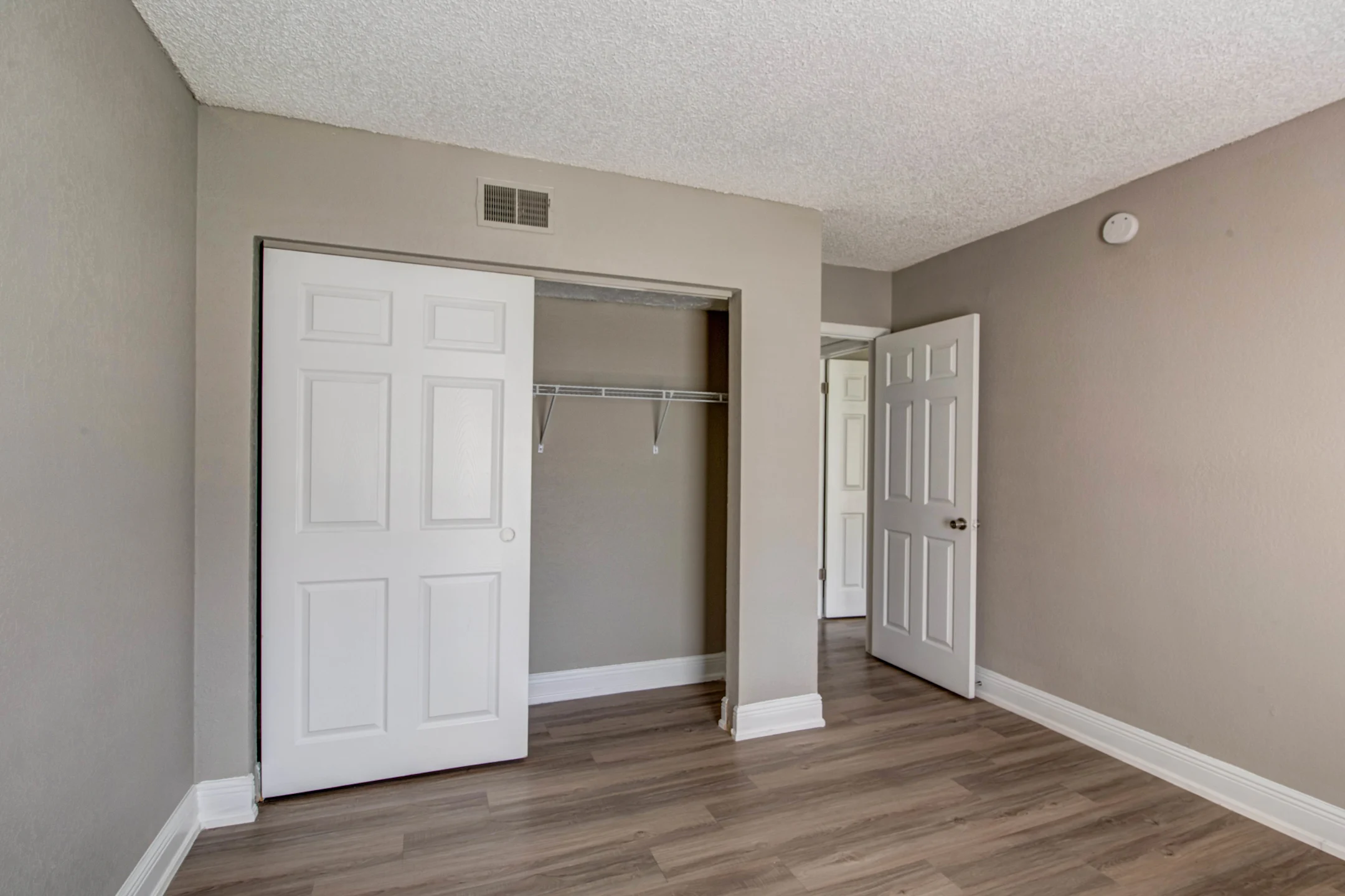 River Rock Apartments - Temple Terrace, FL