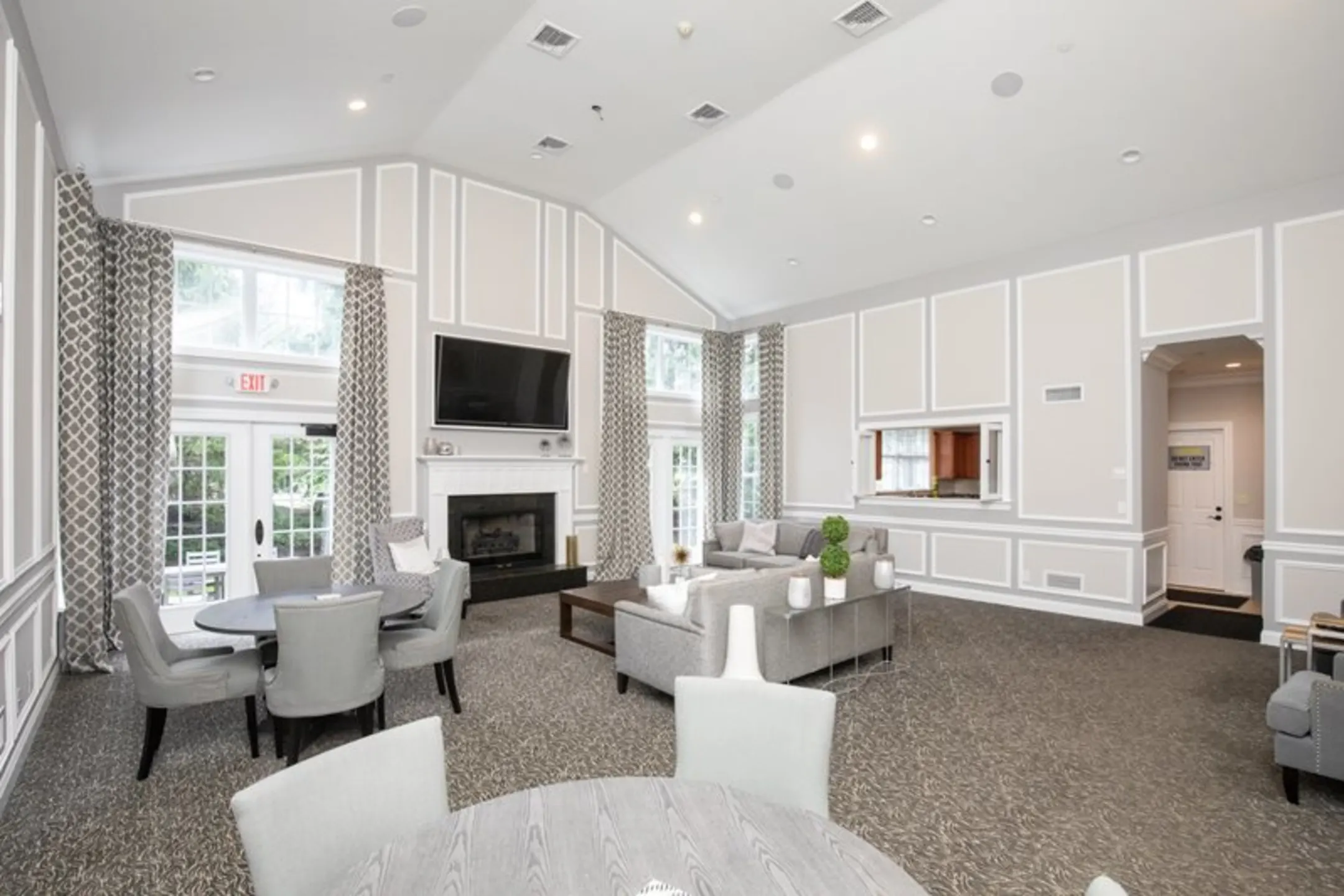 Fair Lawn Commons 1 Croucher Ln Fair Lawn, NJ Apartments for Rent