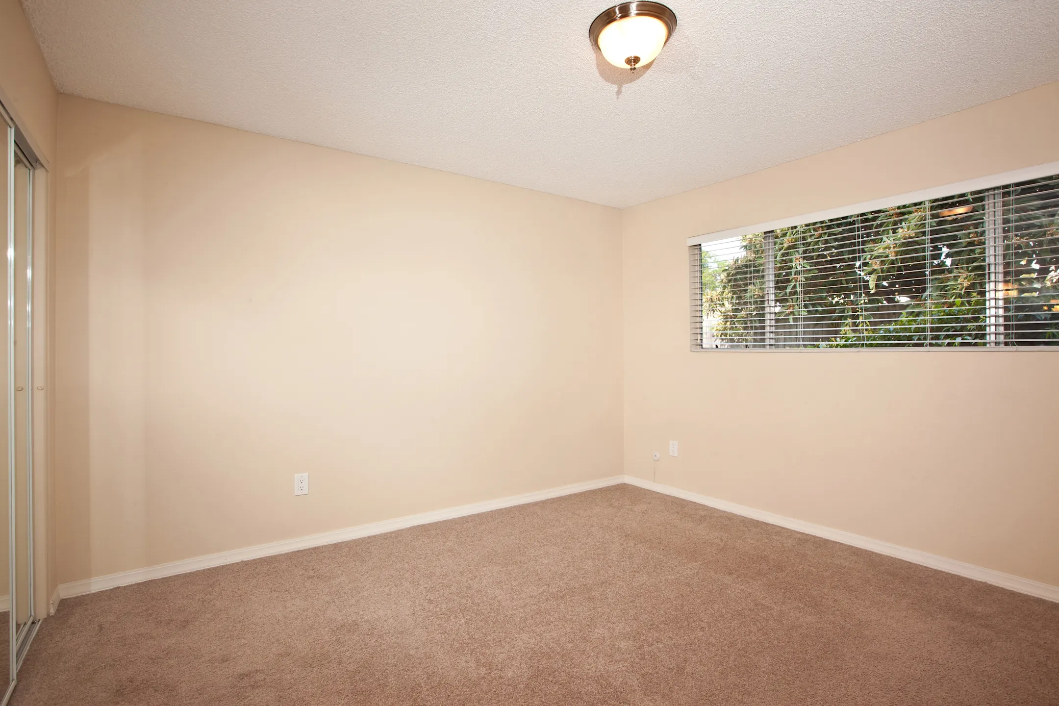 Bedroom - Casa La Mesa - La Mesa, CA